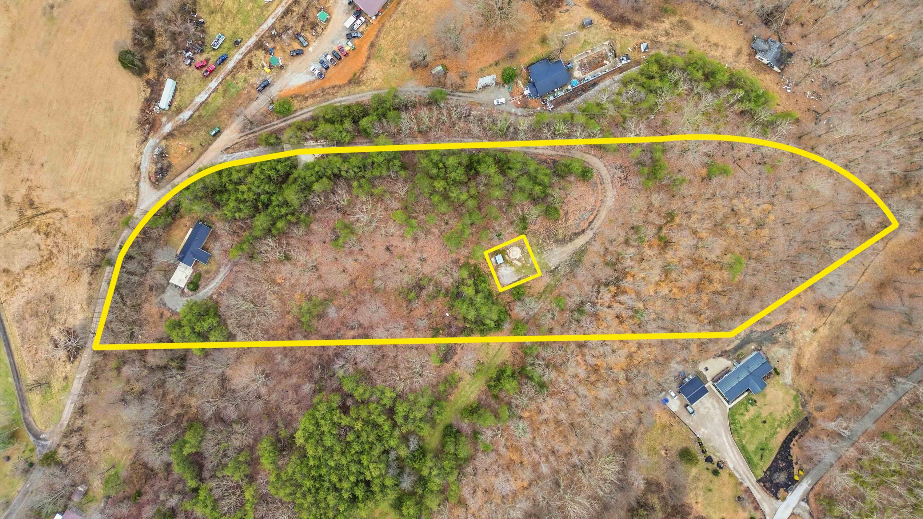 119 Tower Lane Property Photo 3