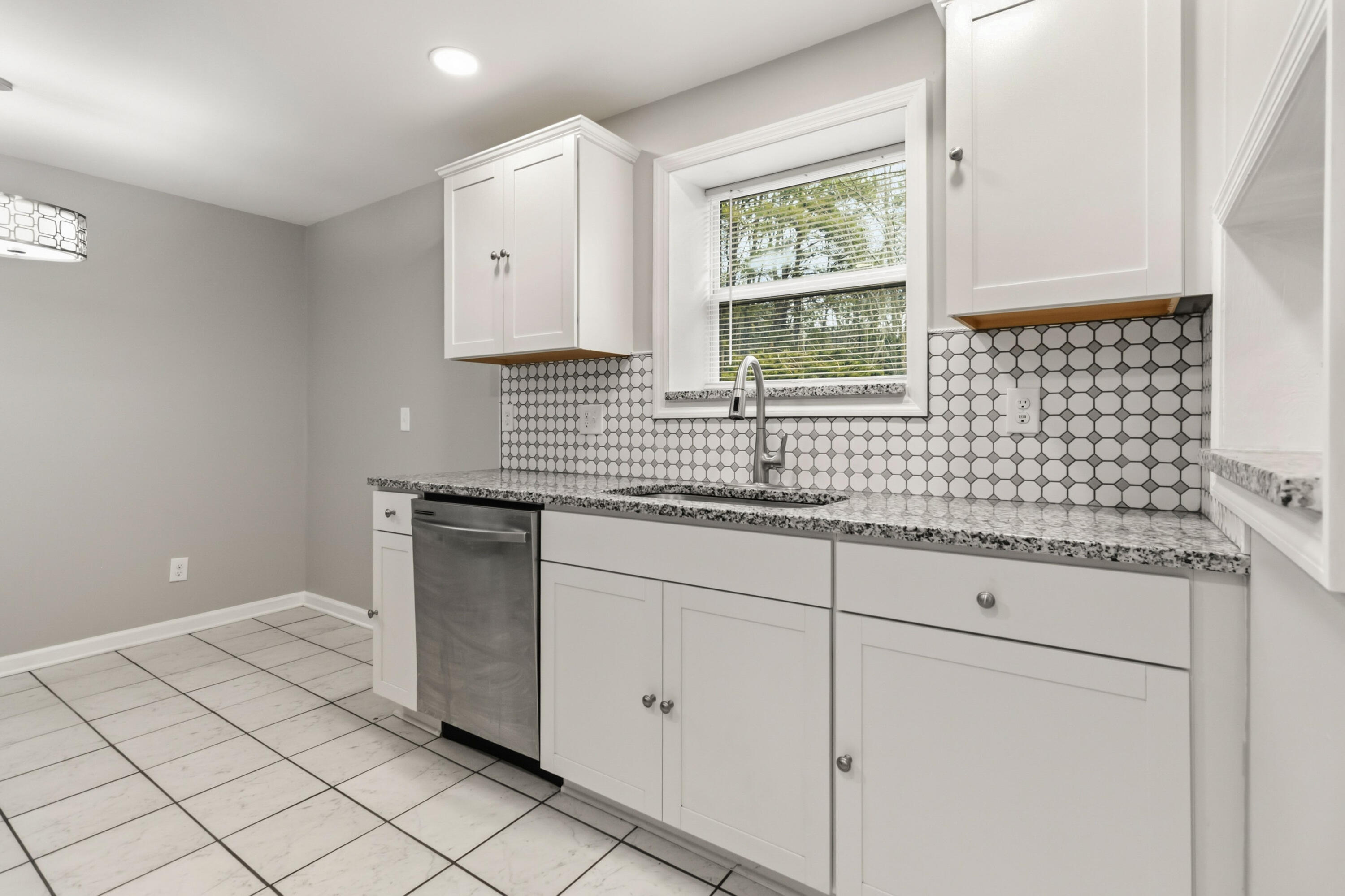 119 Tower Lane Property Photo 14