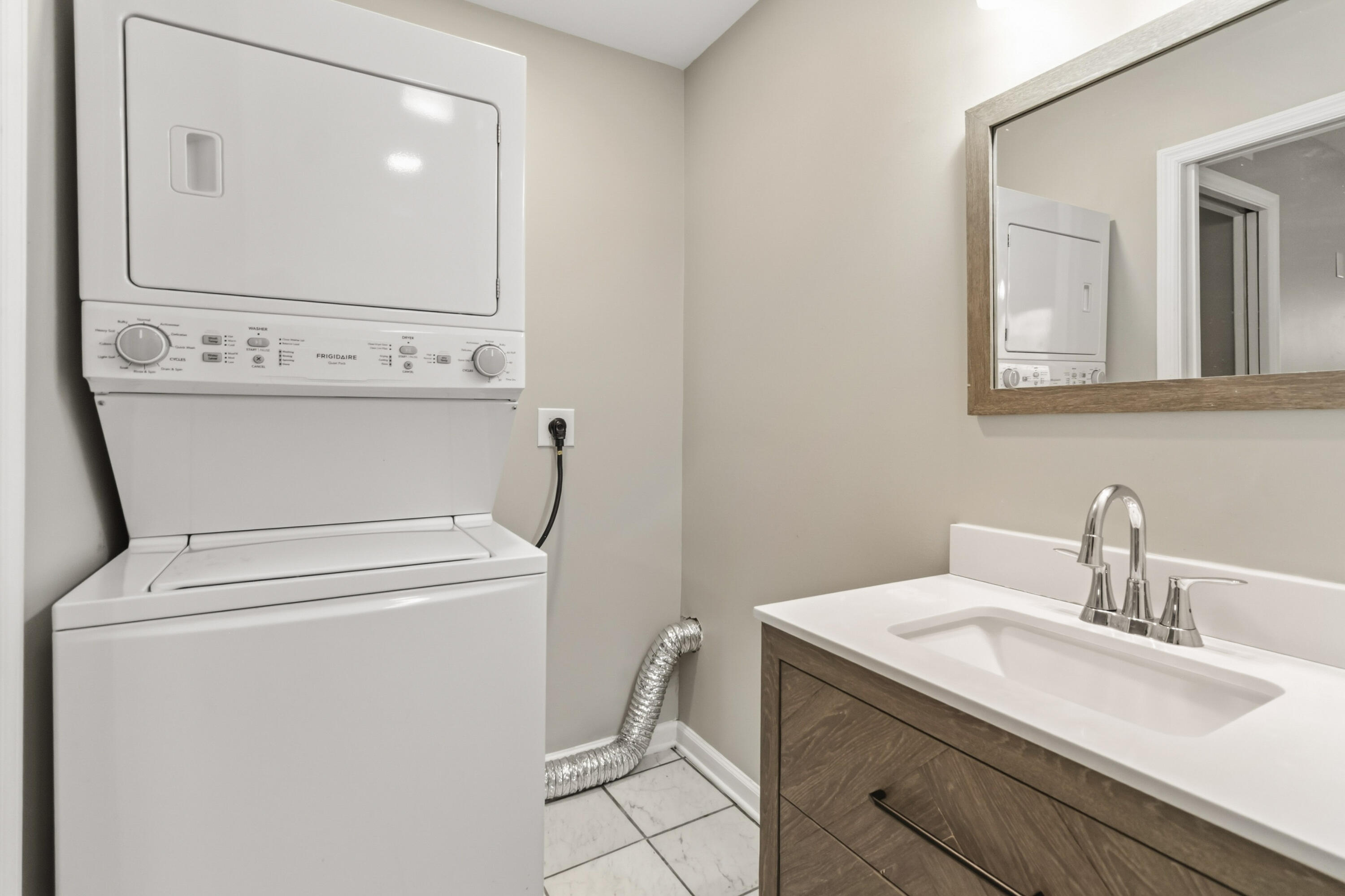 119 Tower Lane Property Photo 41