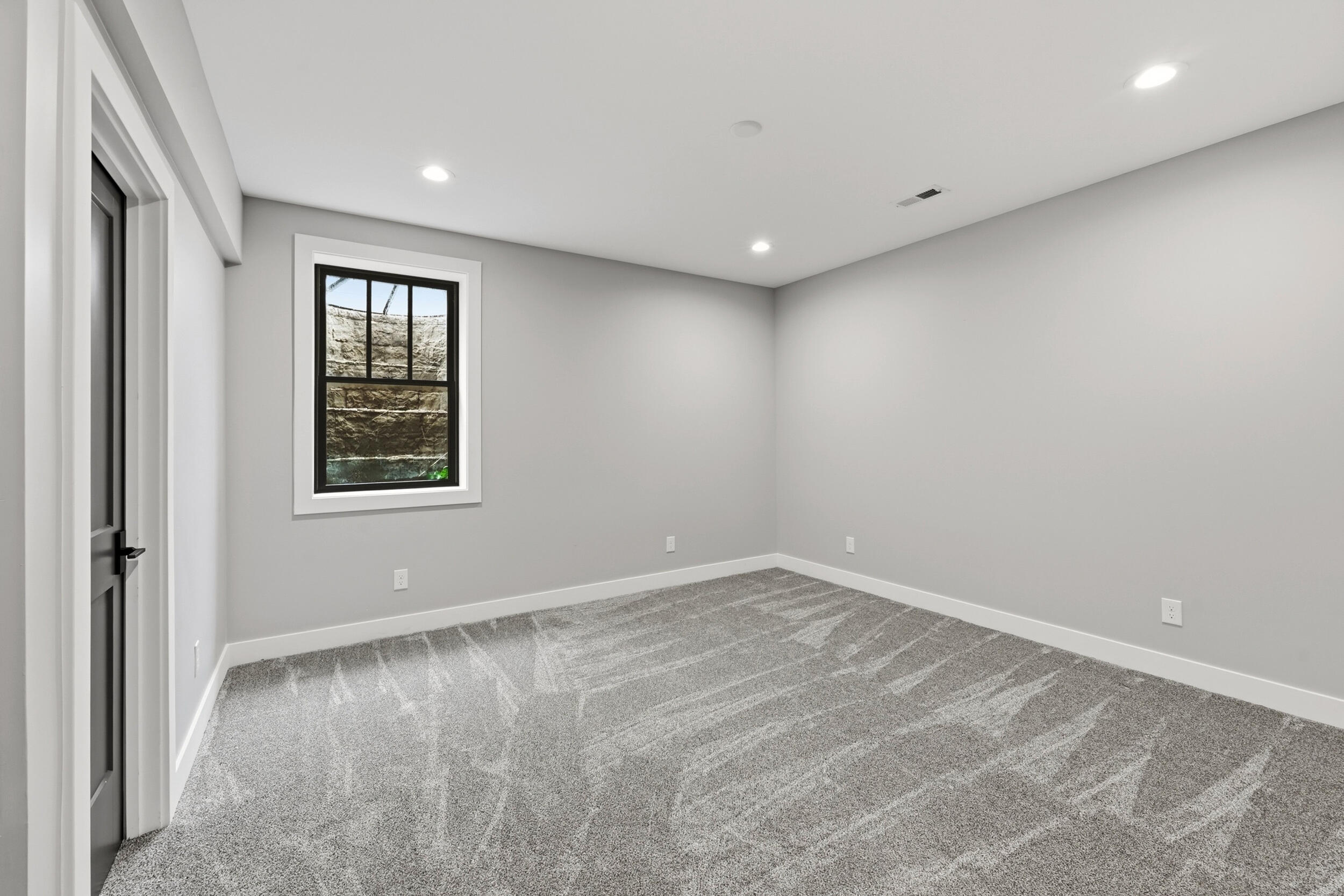 604 Montclair Drive Property Photo 28