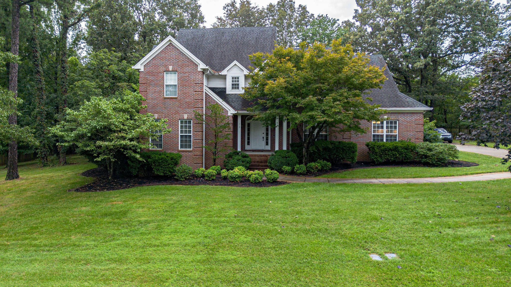 70 Barrington Circle Property Photo 1