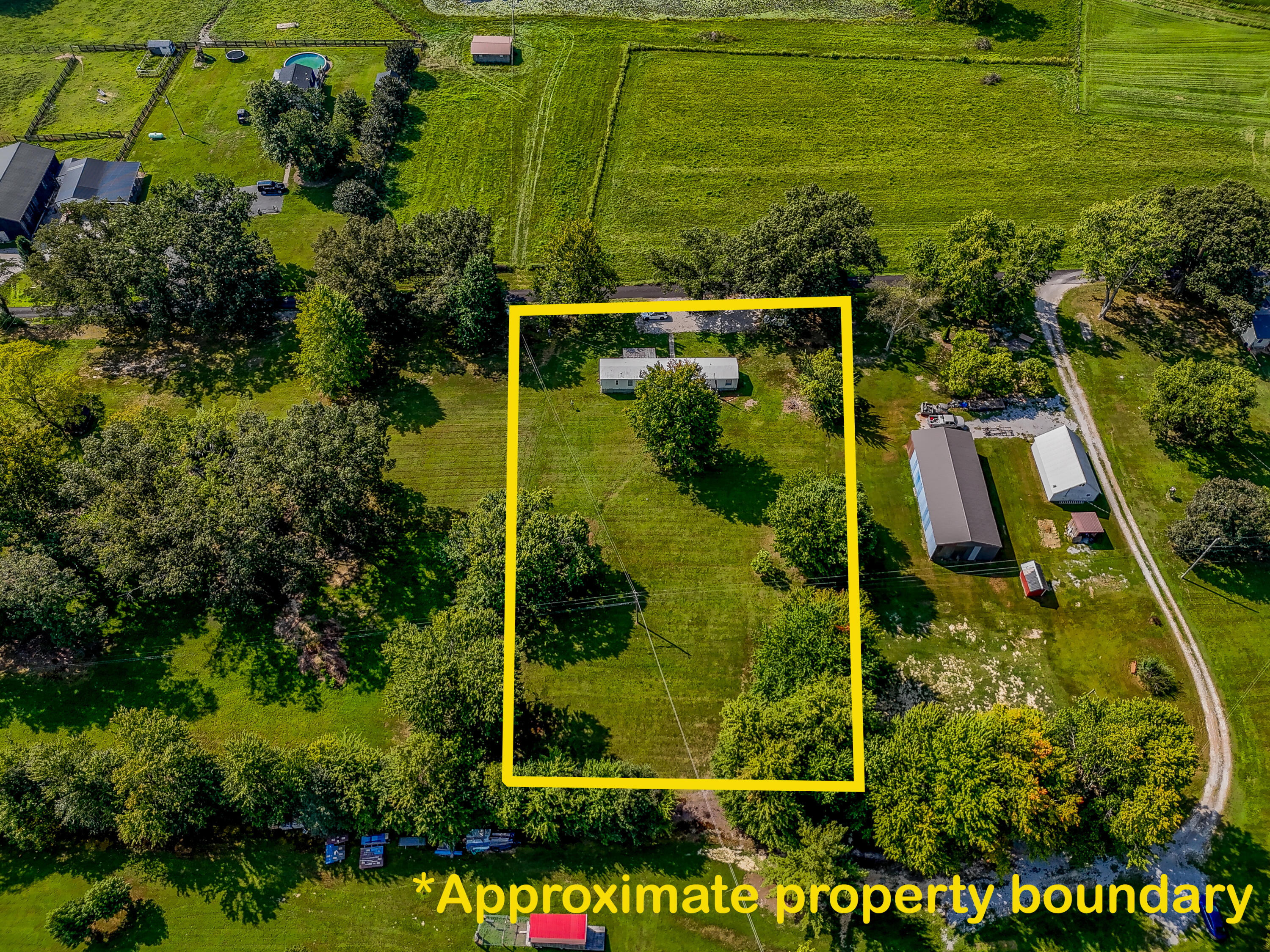 749 Vanlandingham Road Property Photo 10