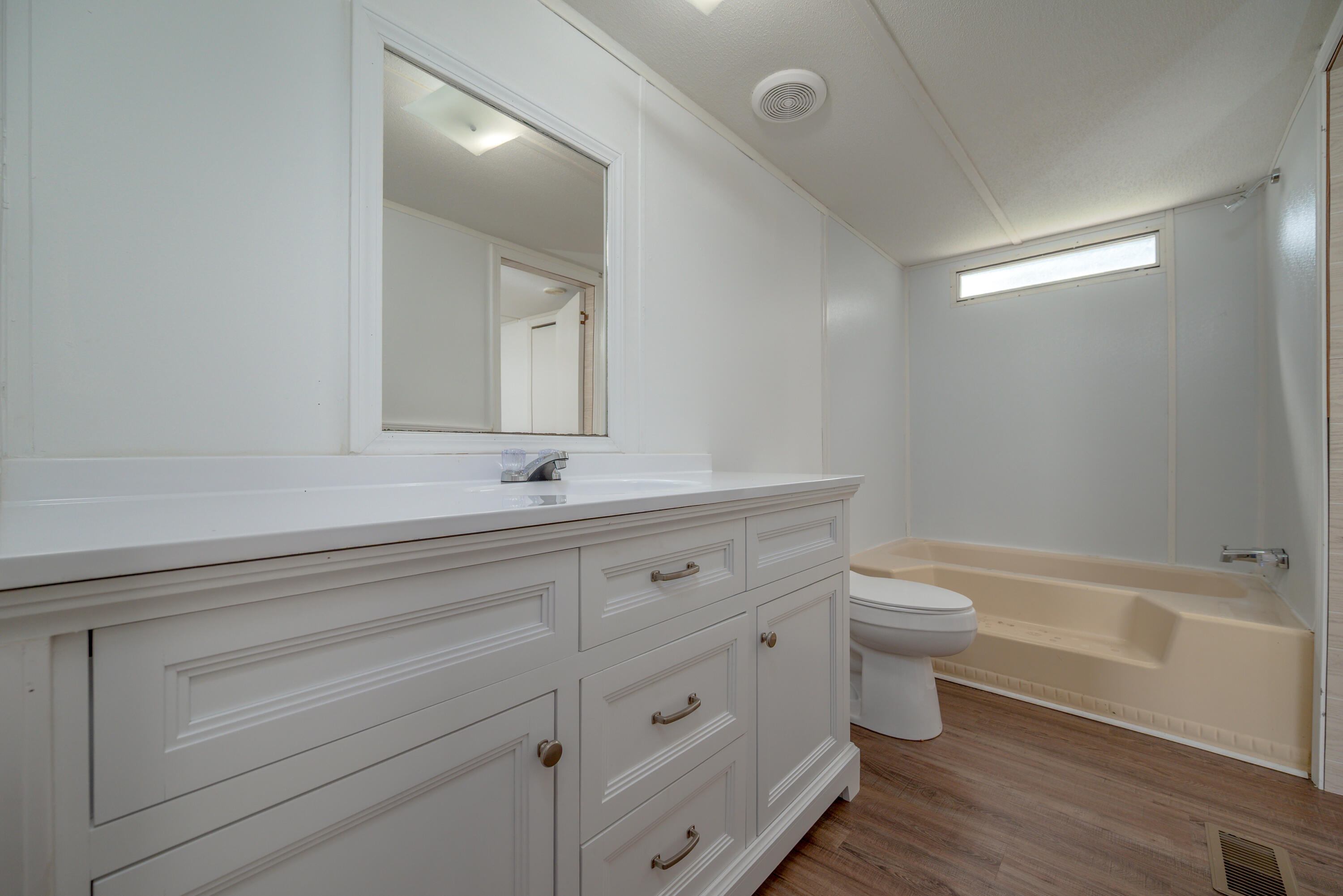 749 Vanlandingham Road Property Photo 39