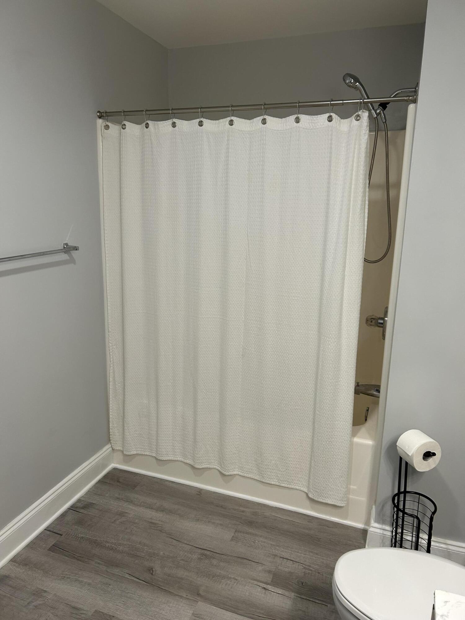 130 Rodeo Drive Property Photo 11