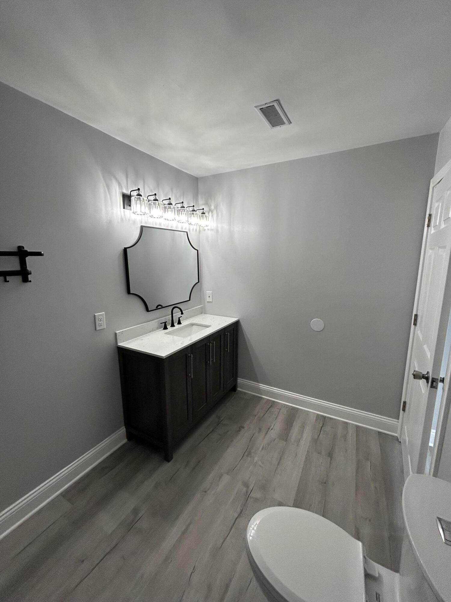 130 Rodeo Drive Property Photo 16