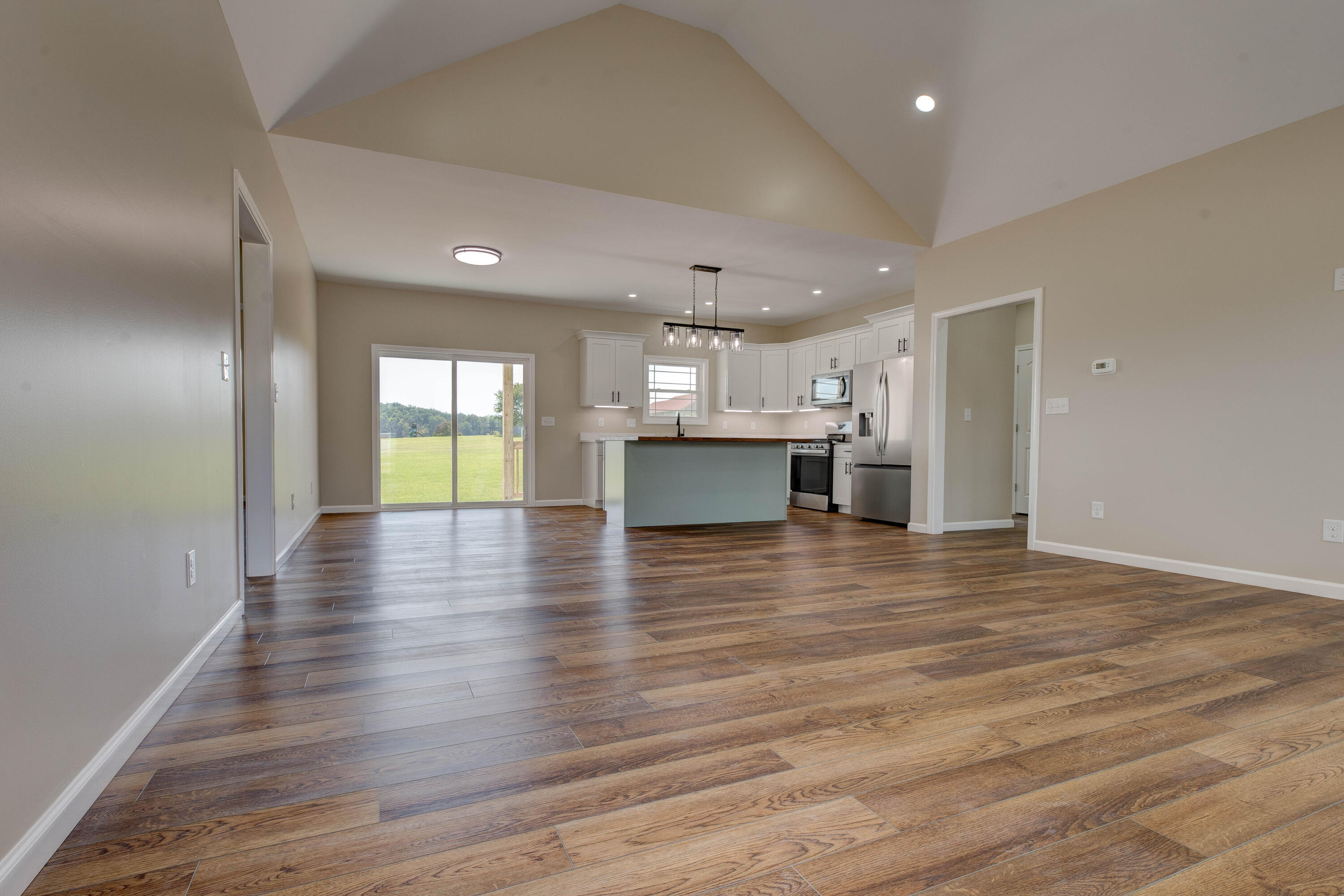 7039 Camargo Levee Road Property Photo 4