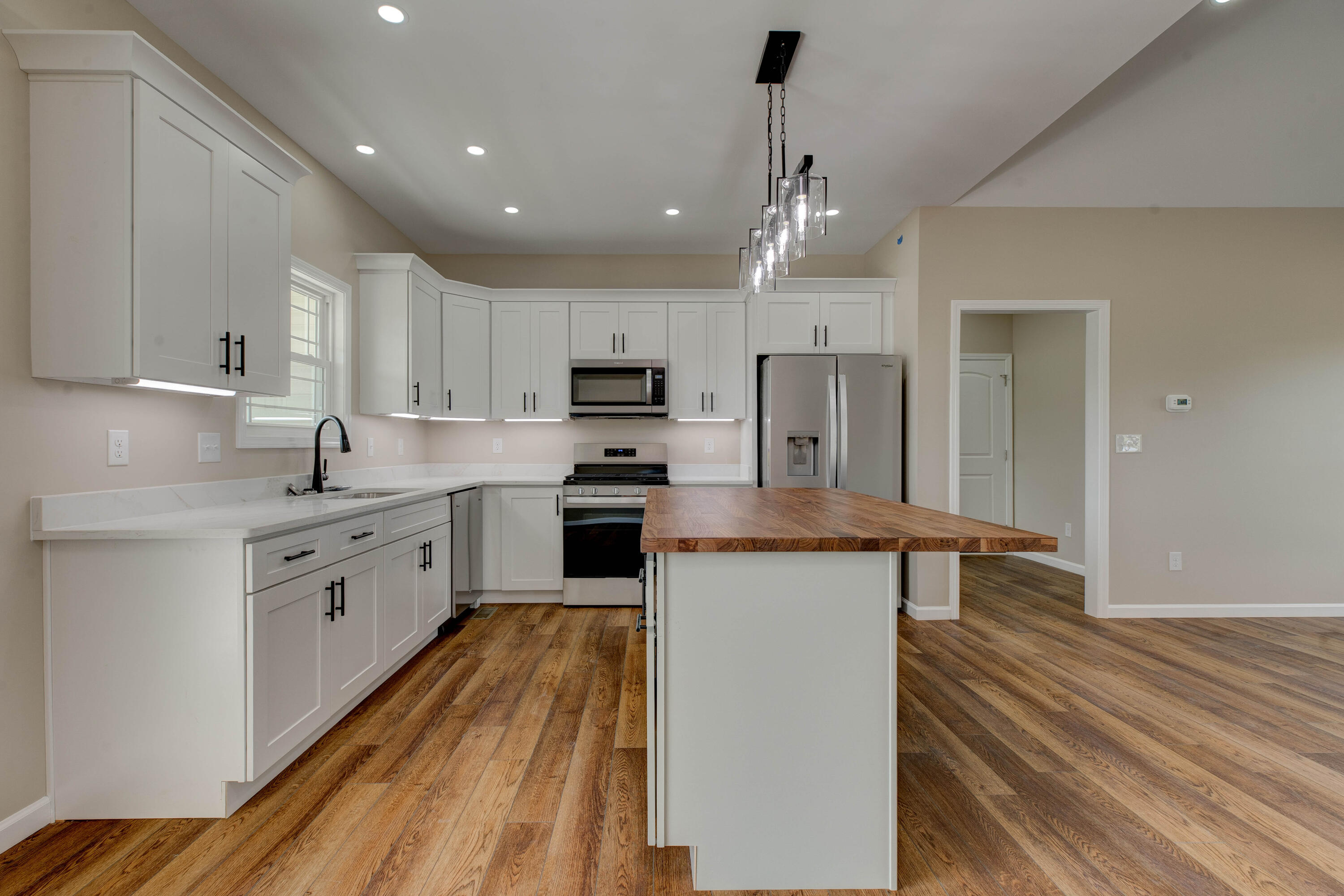 7039 Camargo Levee Road Property Photo 11