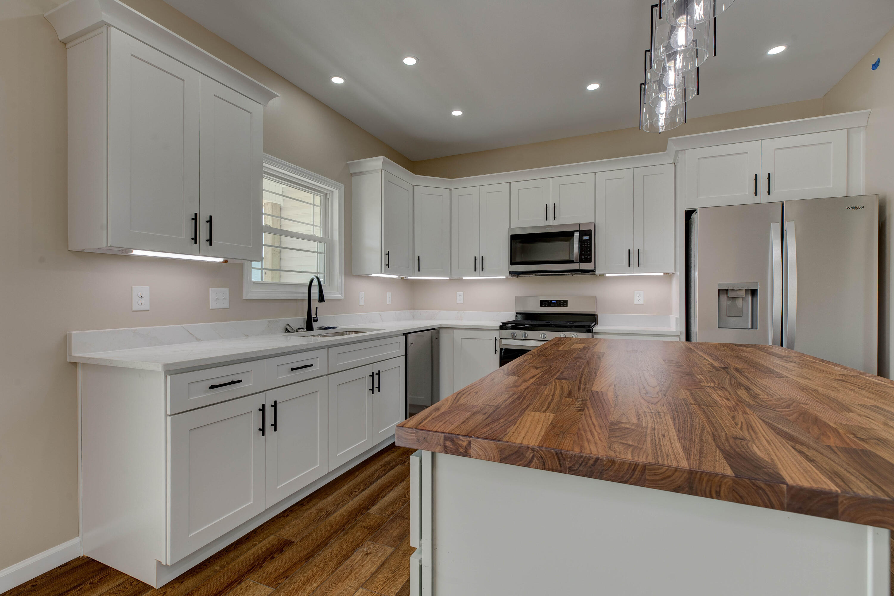 7039 Camargo Levee Road Property Photo 12