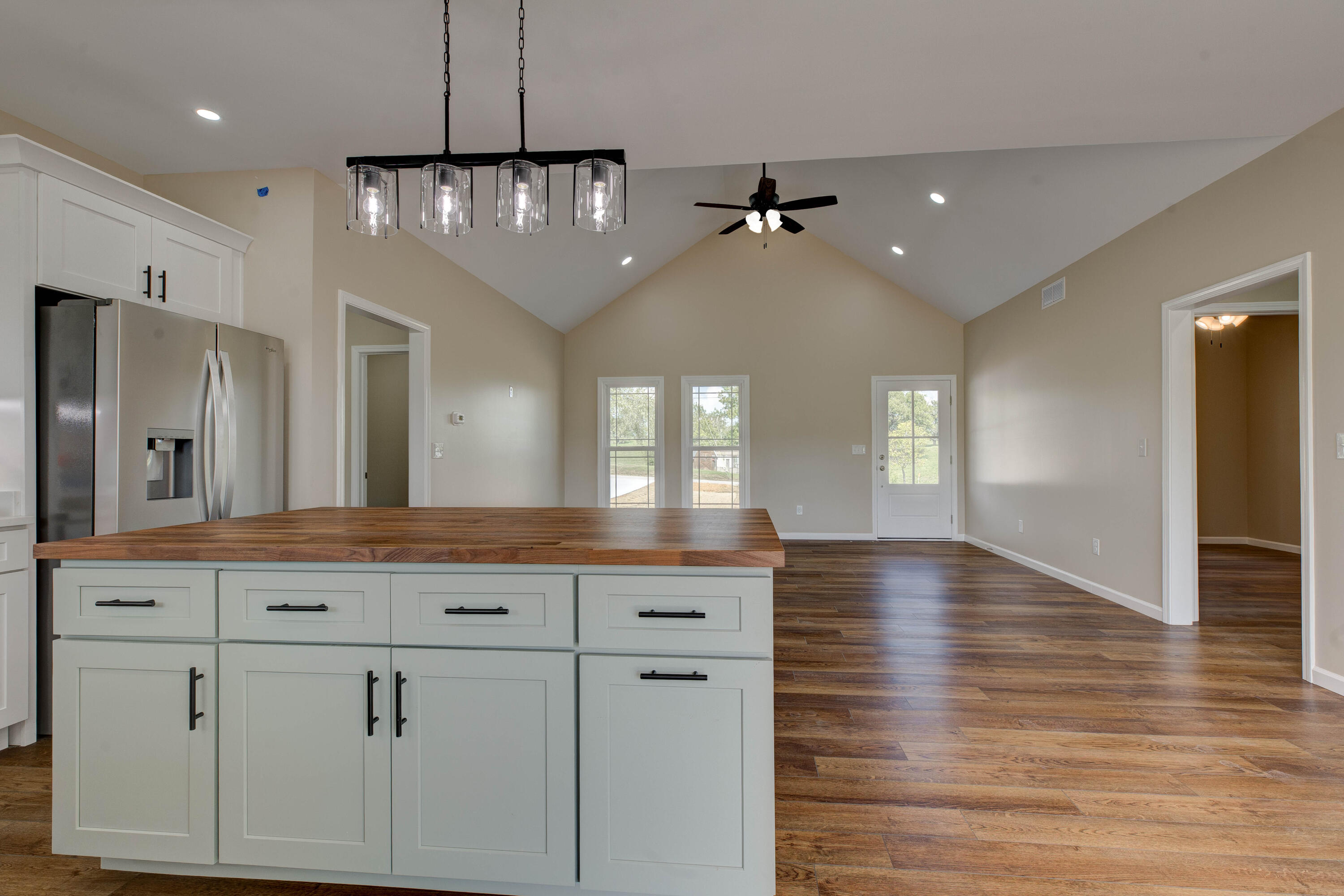 7039 Camargo Levee Road Property Photo 14