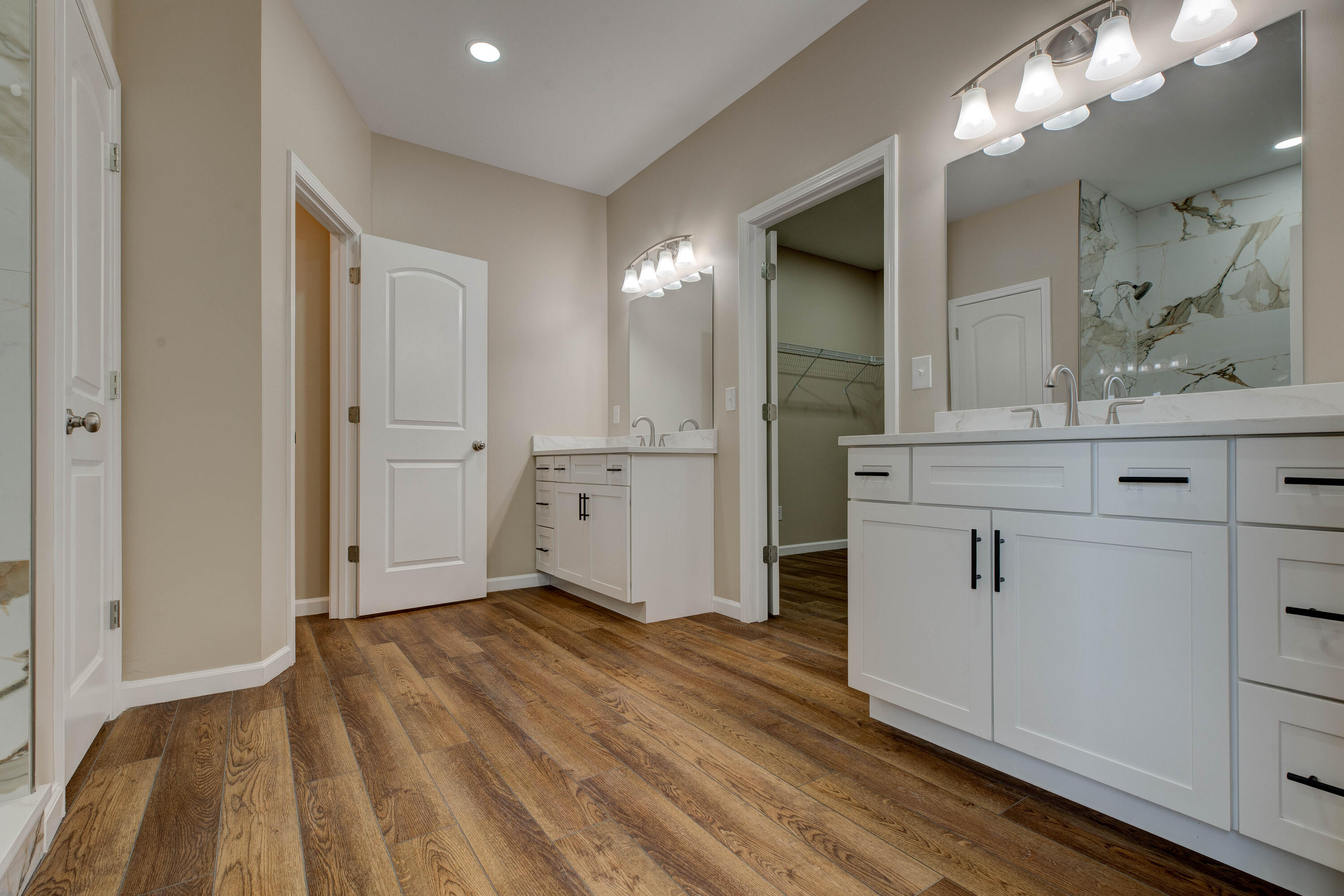 7039 Camargo Levee Road Property Photo 22
