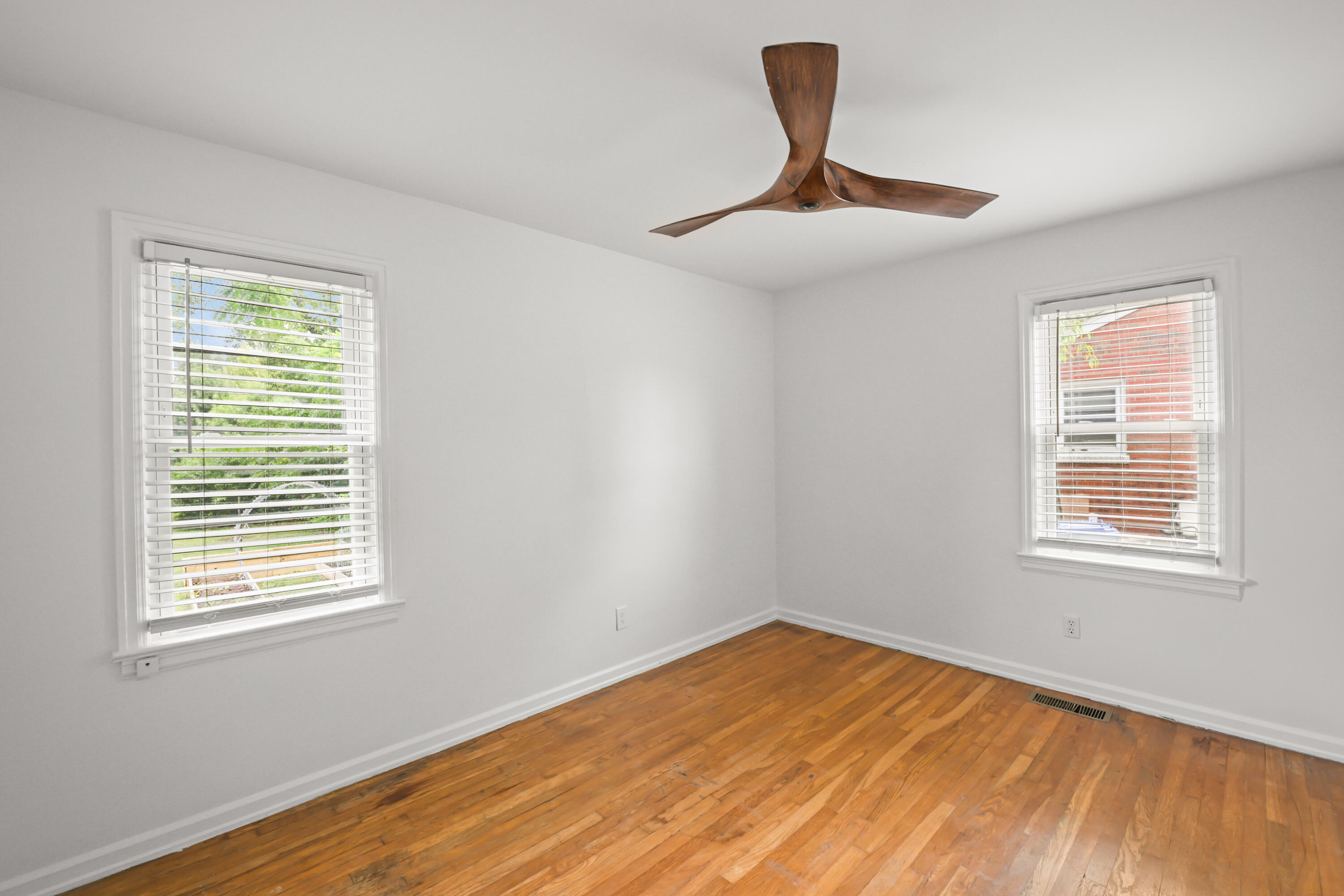 284 Taylor Drive Property Photo 11