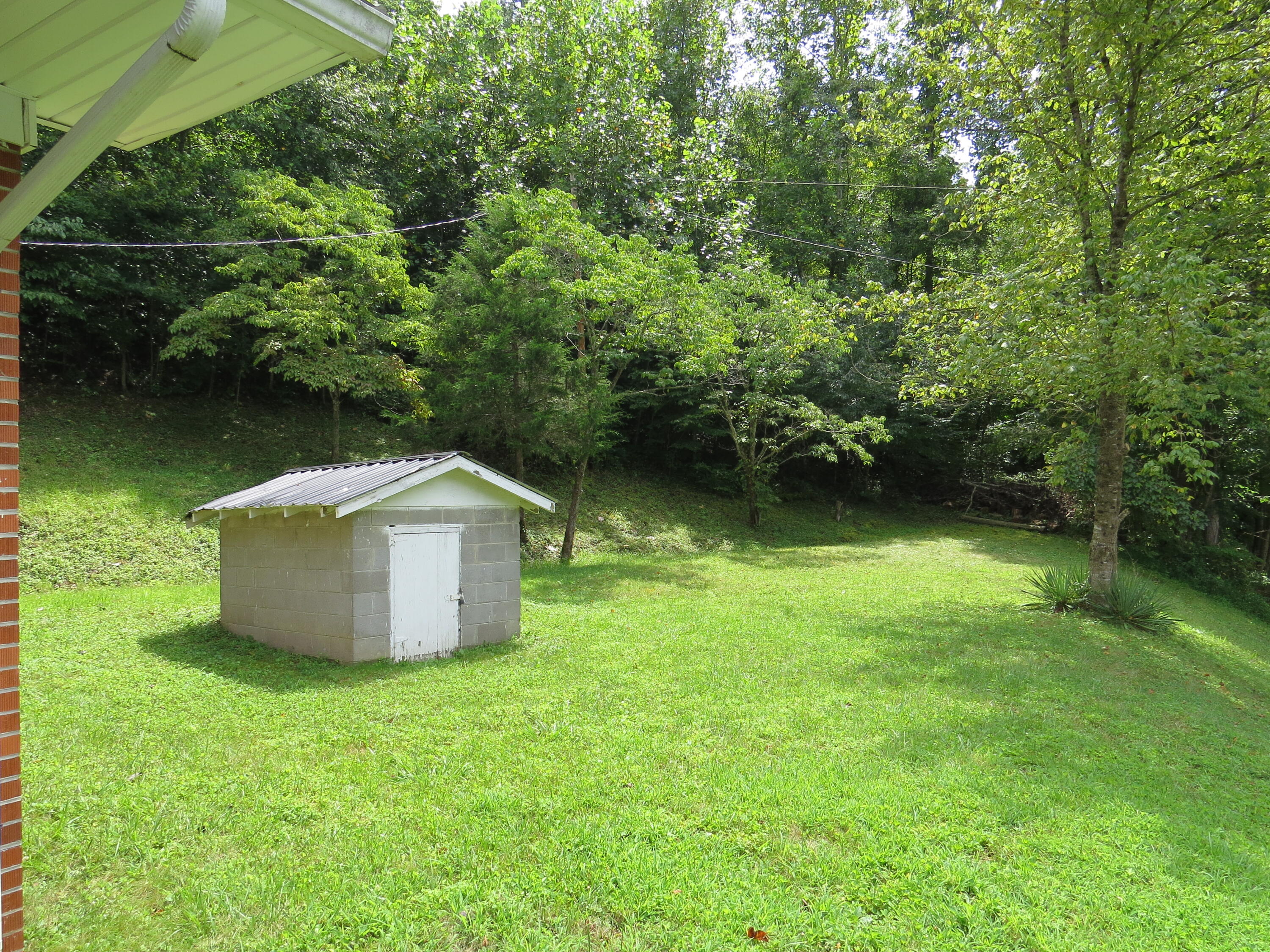 14184 Ky 223 Property Photo 6