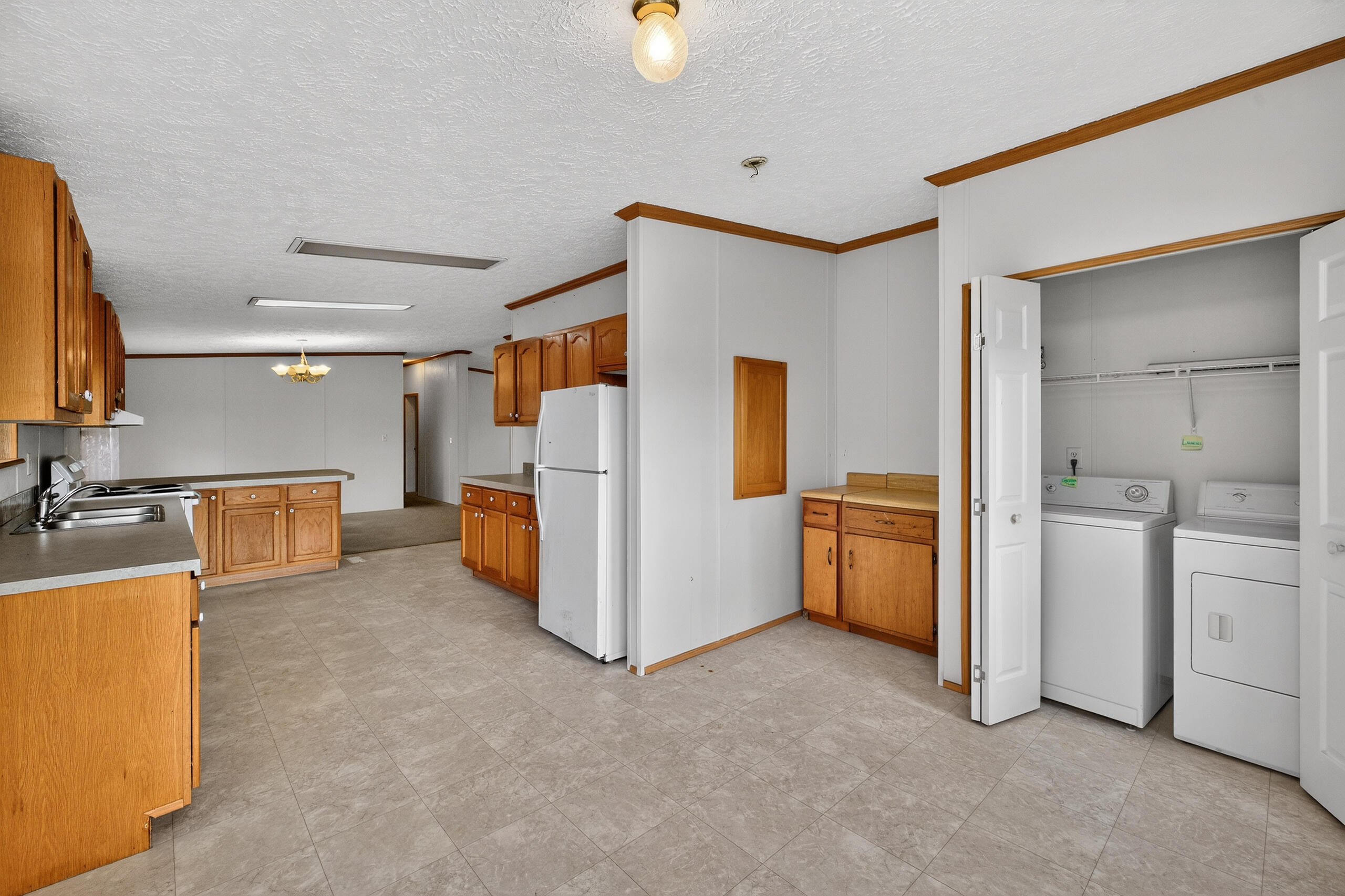 202 N Third Street Property Photo 12