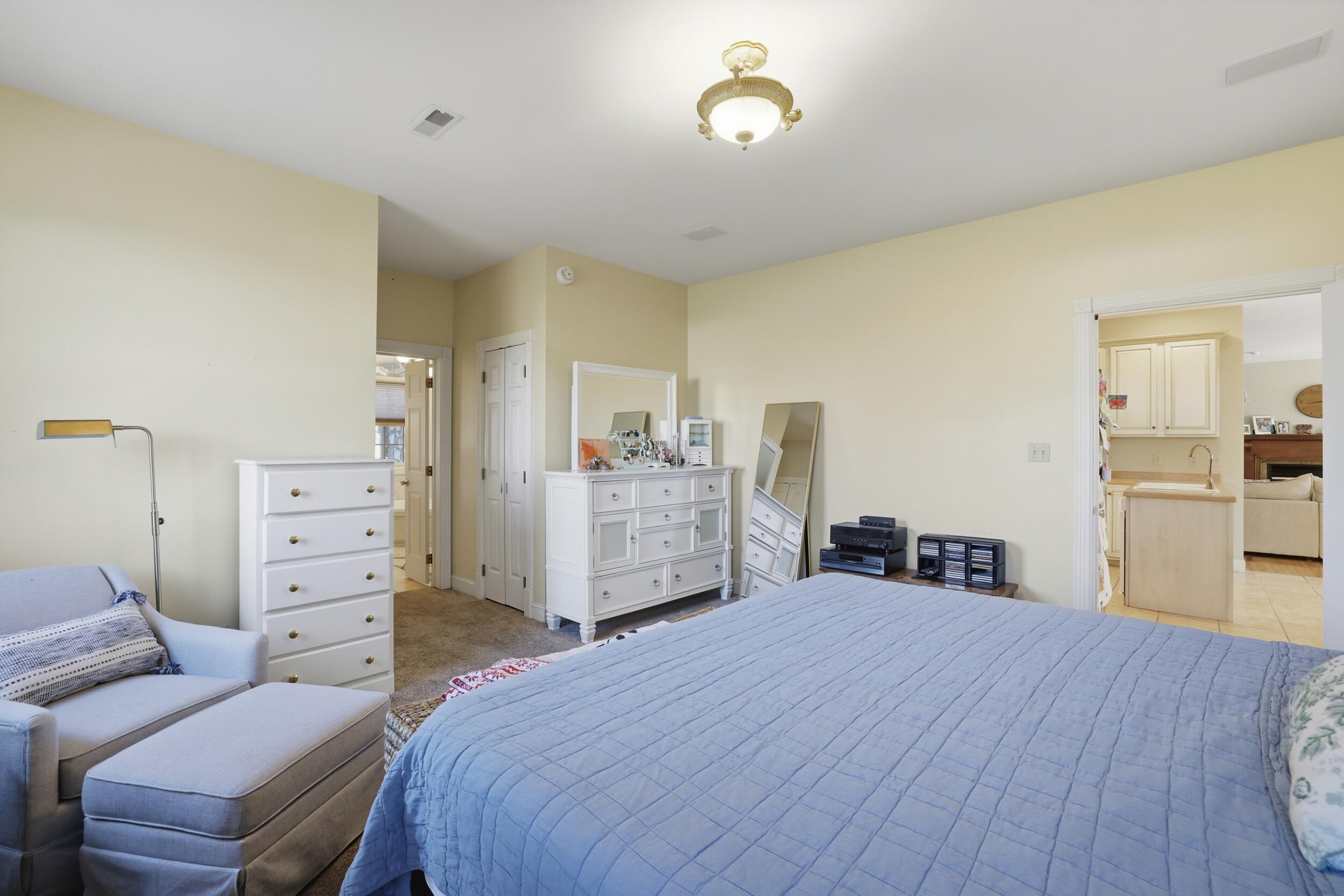 120 Old Pond Way Property Photo 17