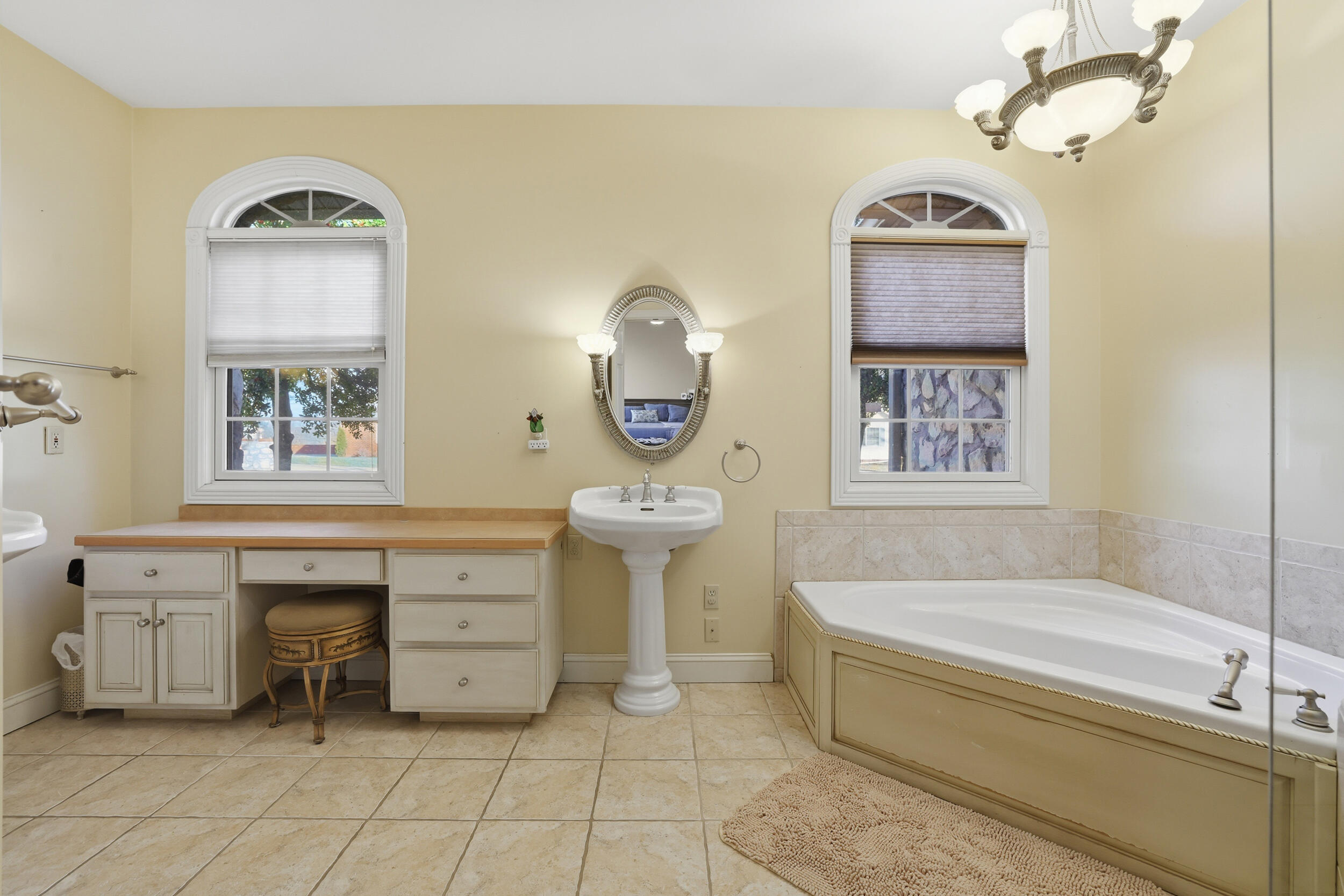 120 Old Pond Way Property Photo 19