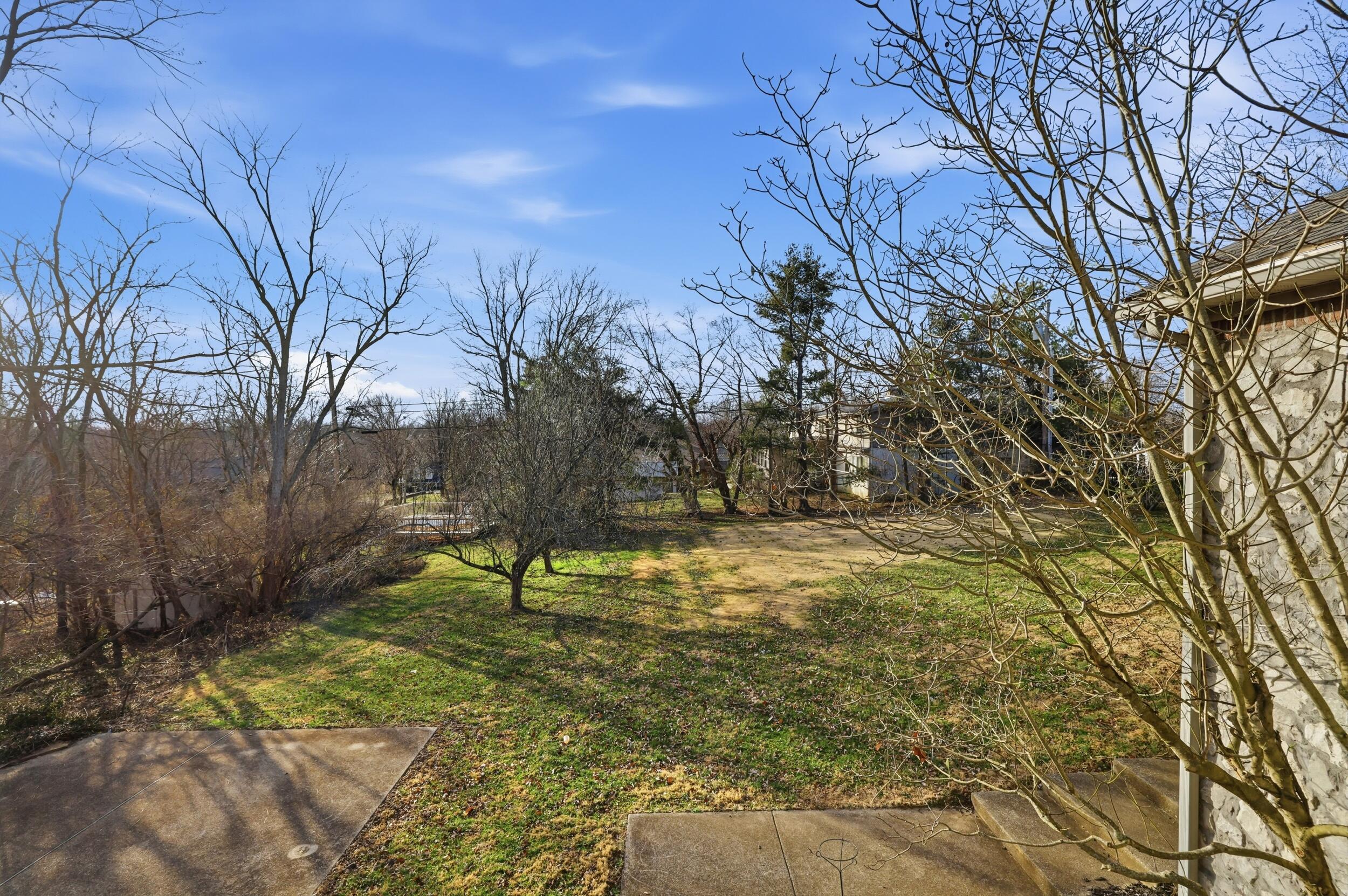 120 Old Pond Way Property Photo 37