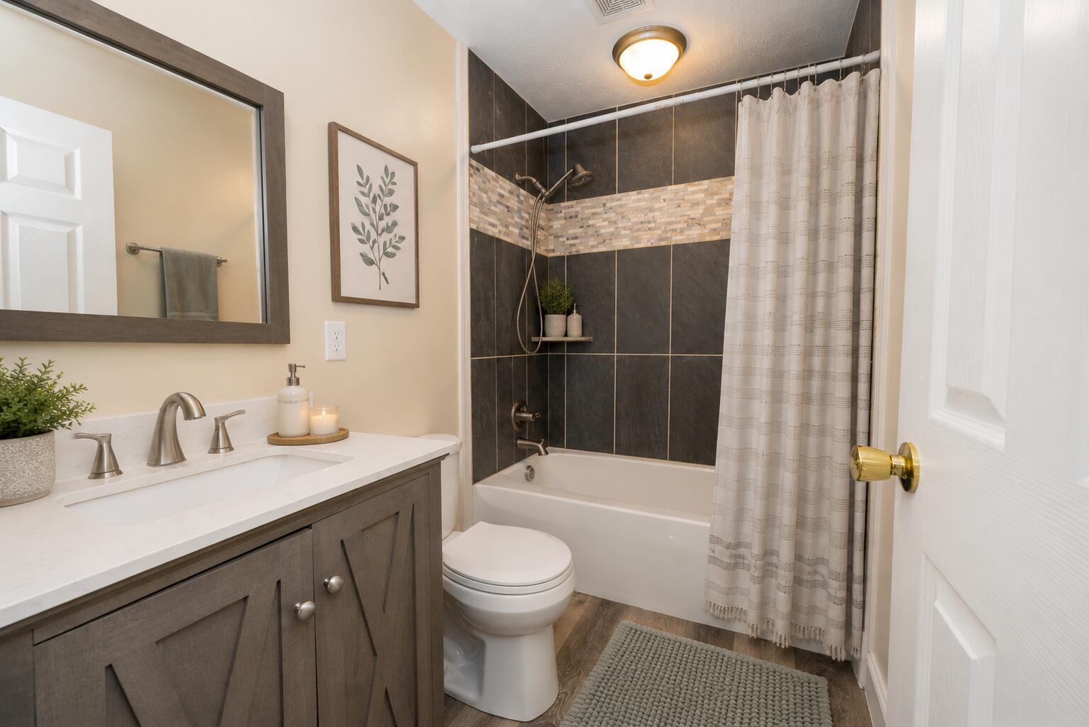 203 Pogue Drive Property Photo 5