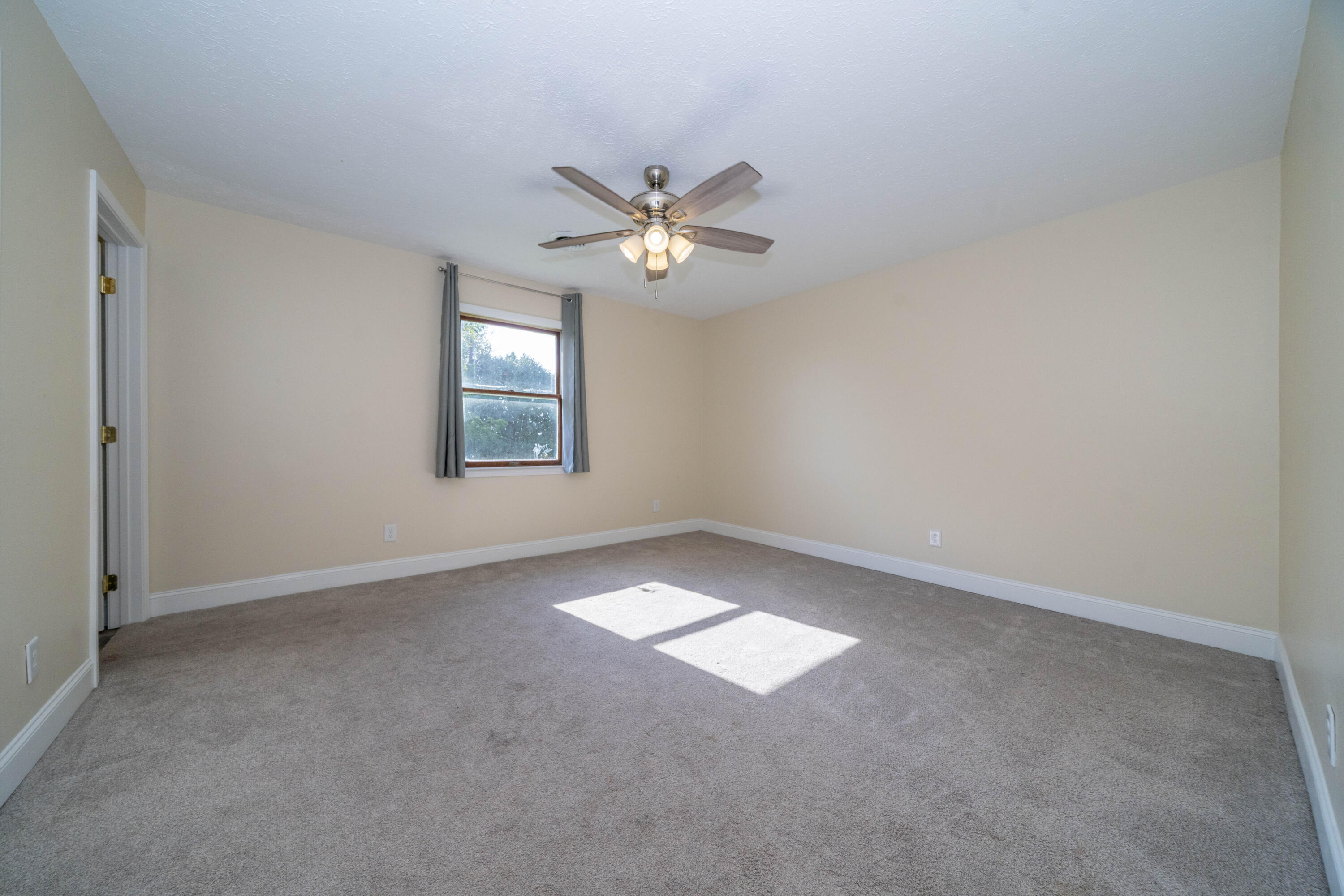 203 Pogue Drive Property Photo 18
