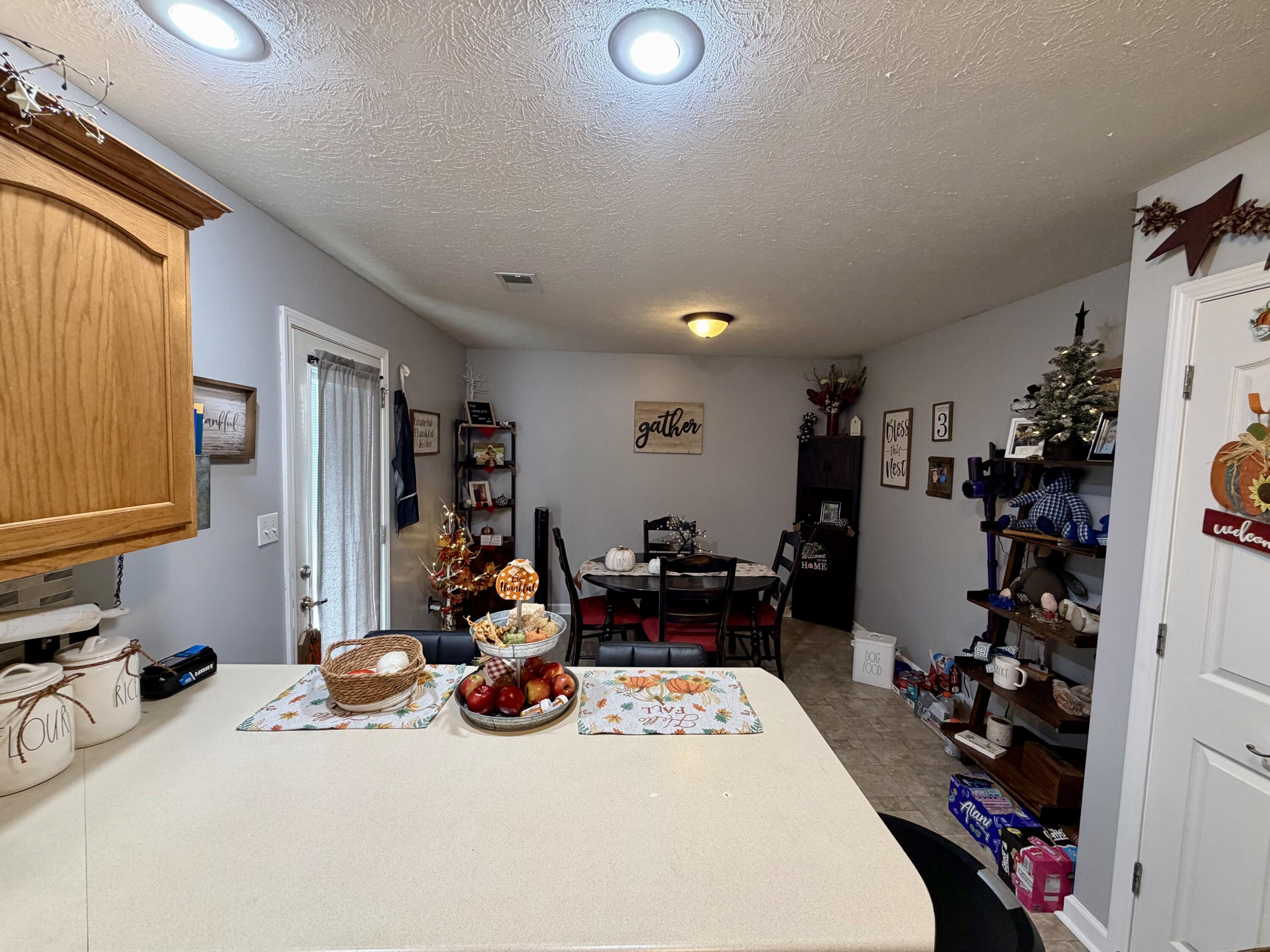 112 Logan Court Property Photo 11