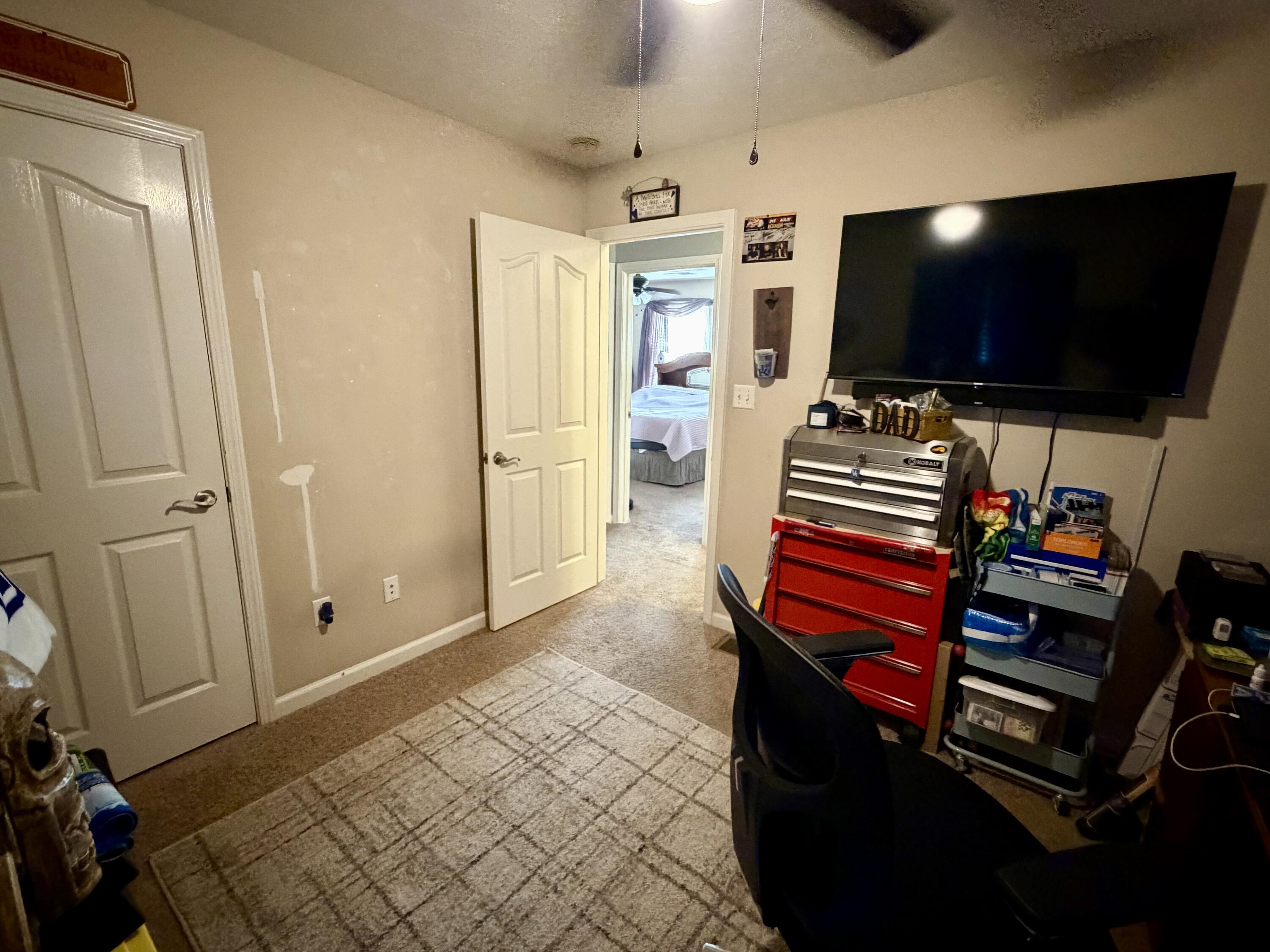 112 Logan Court Property Photo 18
