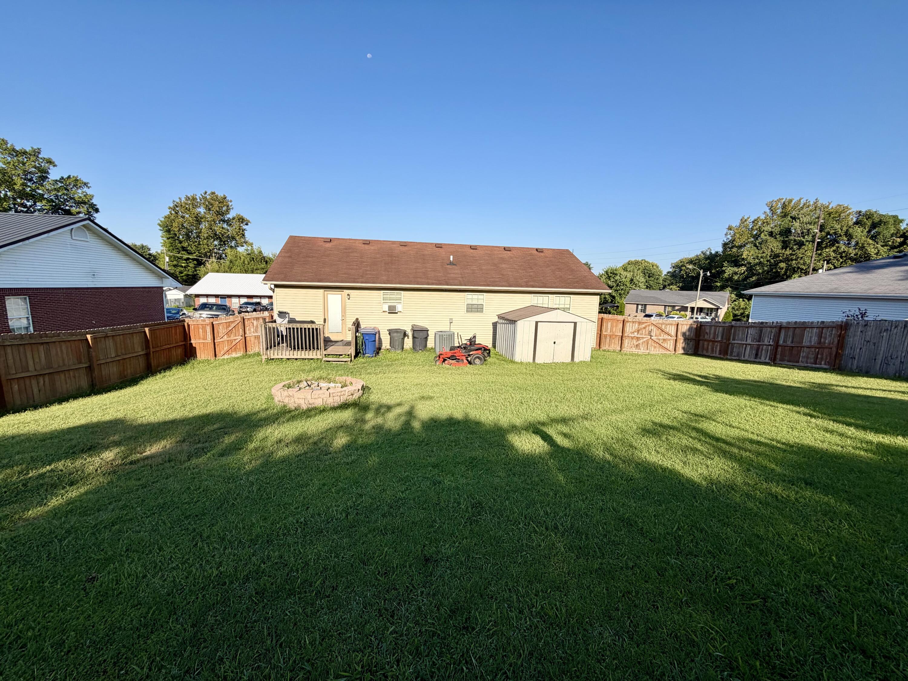 112 Logan Court Property Photo 26