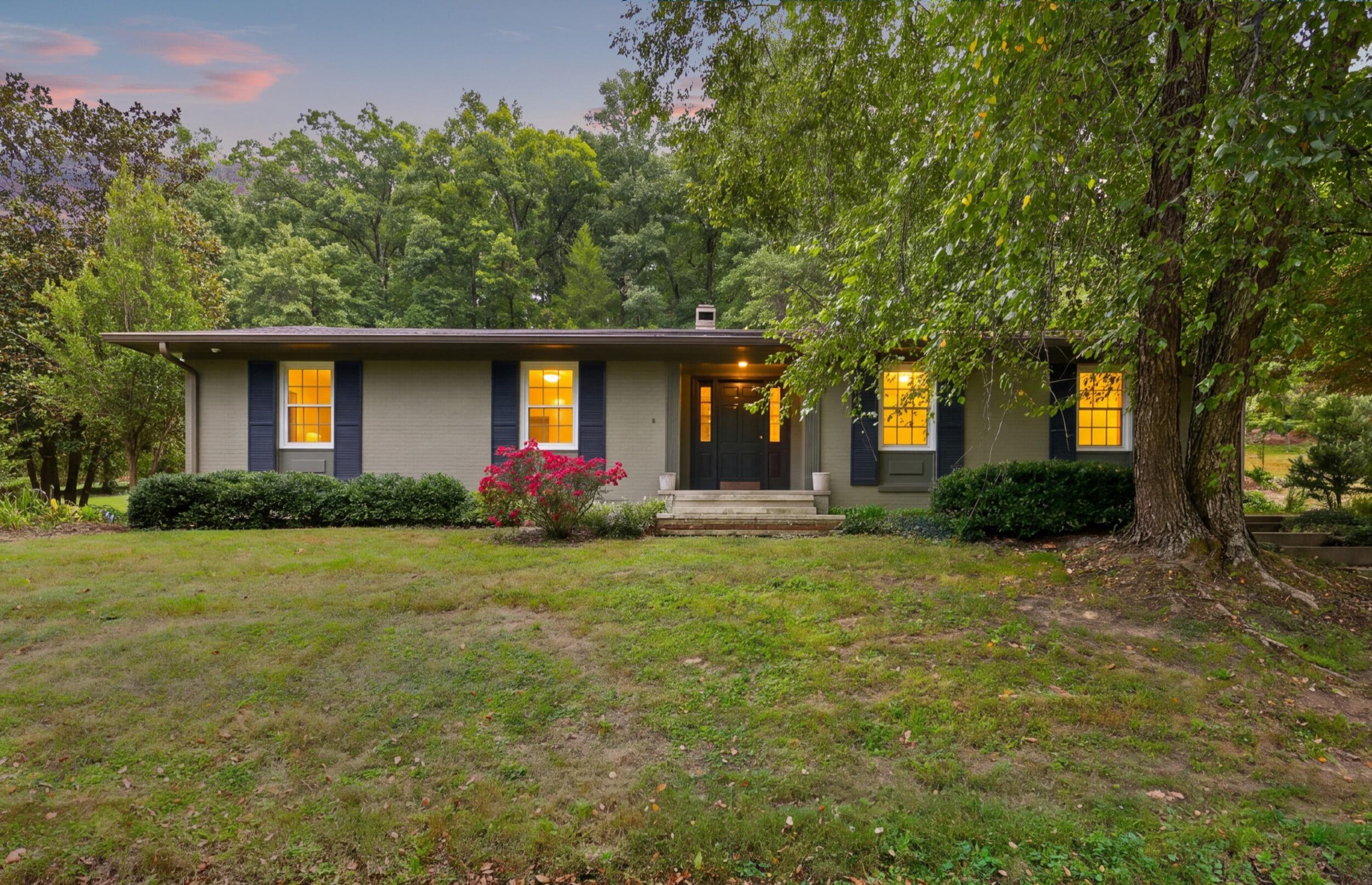 1457 S Wallace Wilkinson Boulevard Property Photo 1