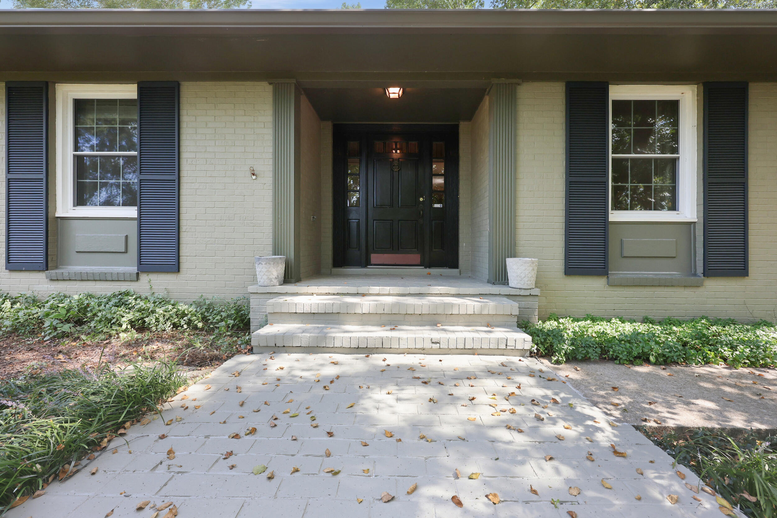 1457 S Wallace Wilkinson Boulevard Property Photo 4
