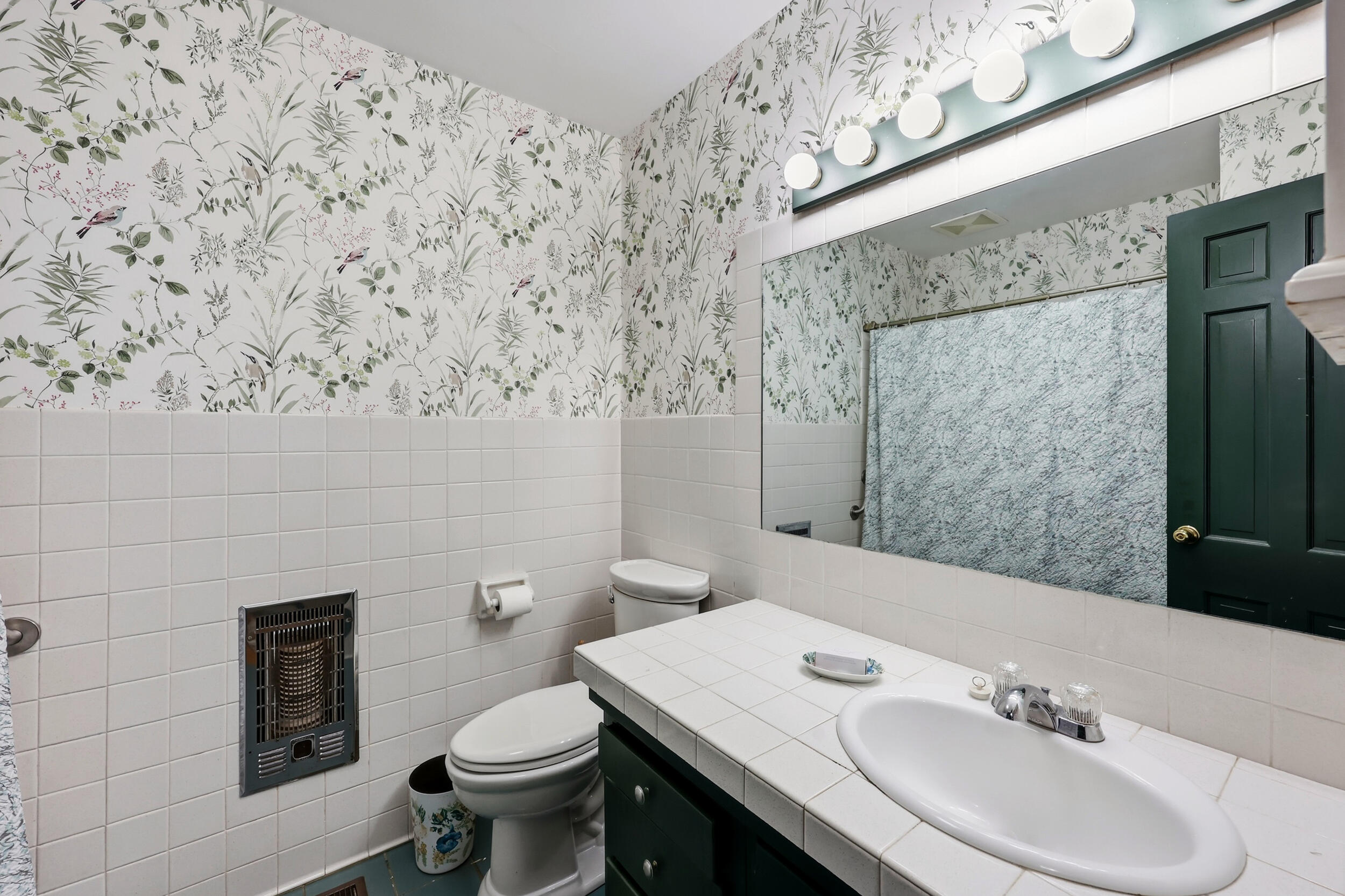 1457 S Wallace Wilkinson Boulevard Property Photo 20