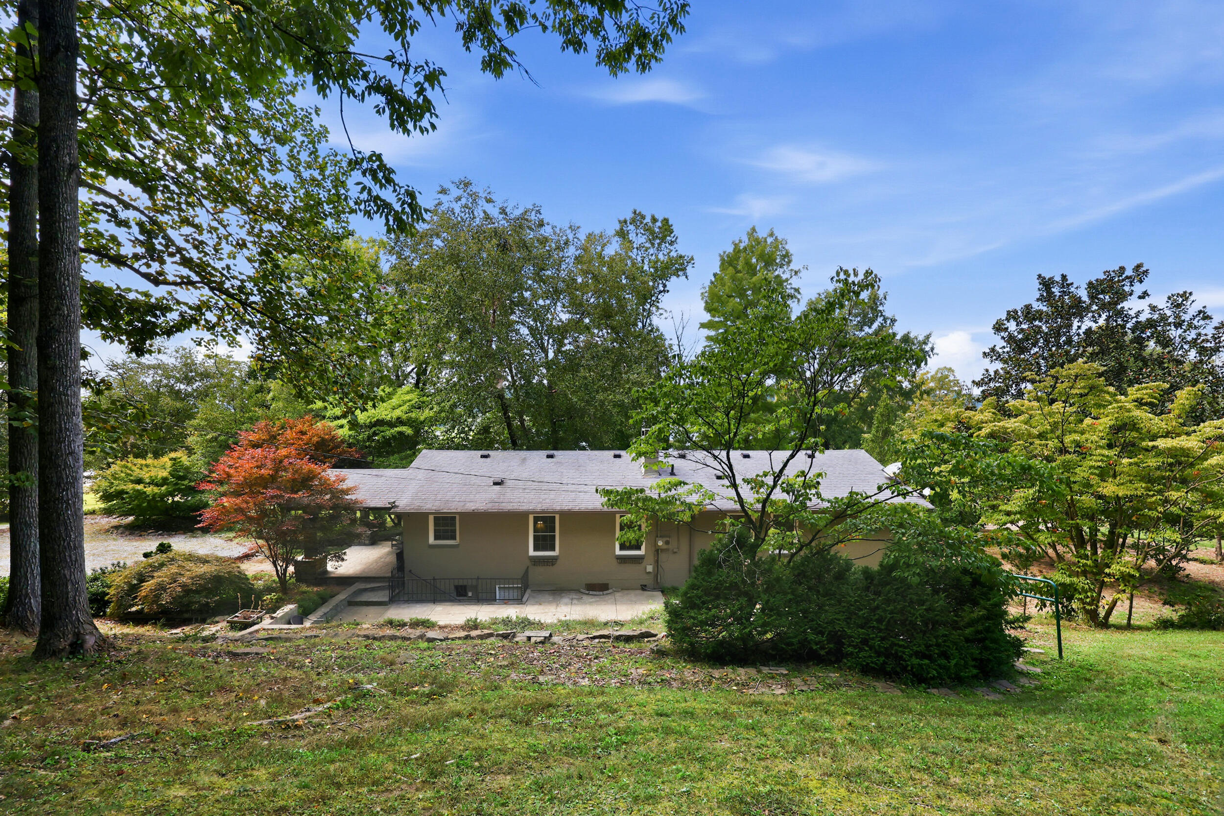 1457 S Wallace Wilkinson Boulevard Property Photo 39