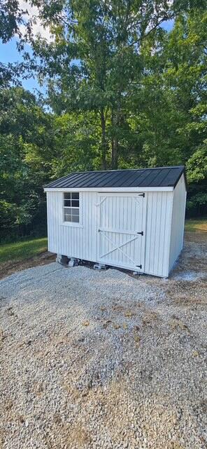 144 R.l Colyer Road Property Photo 6