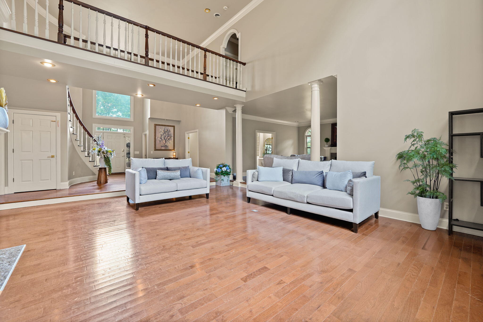 484 Woods Edge Drive Property Photo 10