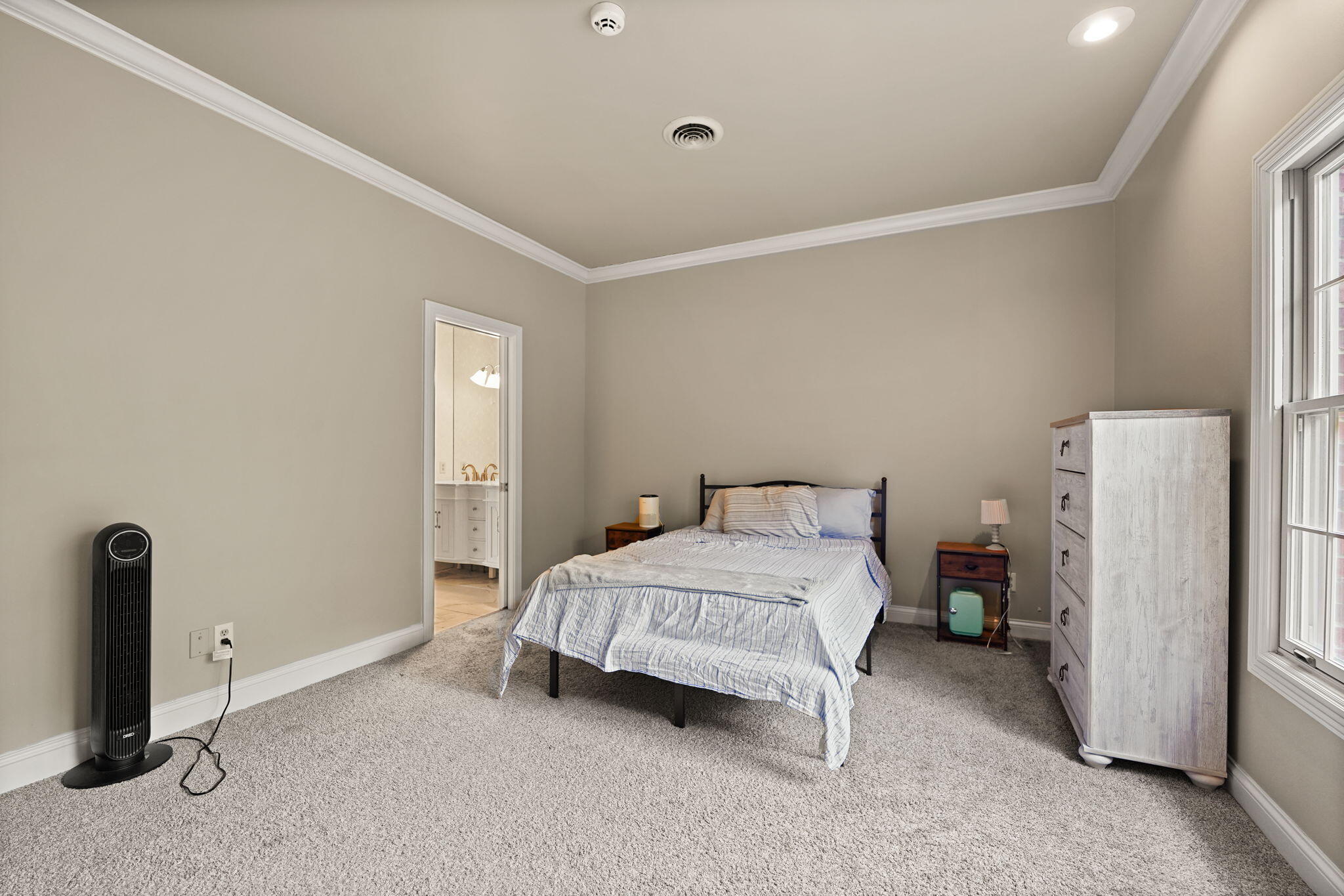 484 Woods Edge Drive Property Photo 102