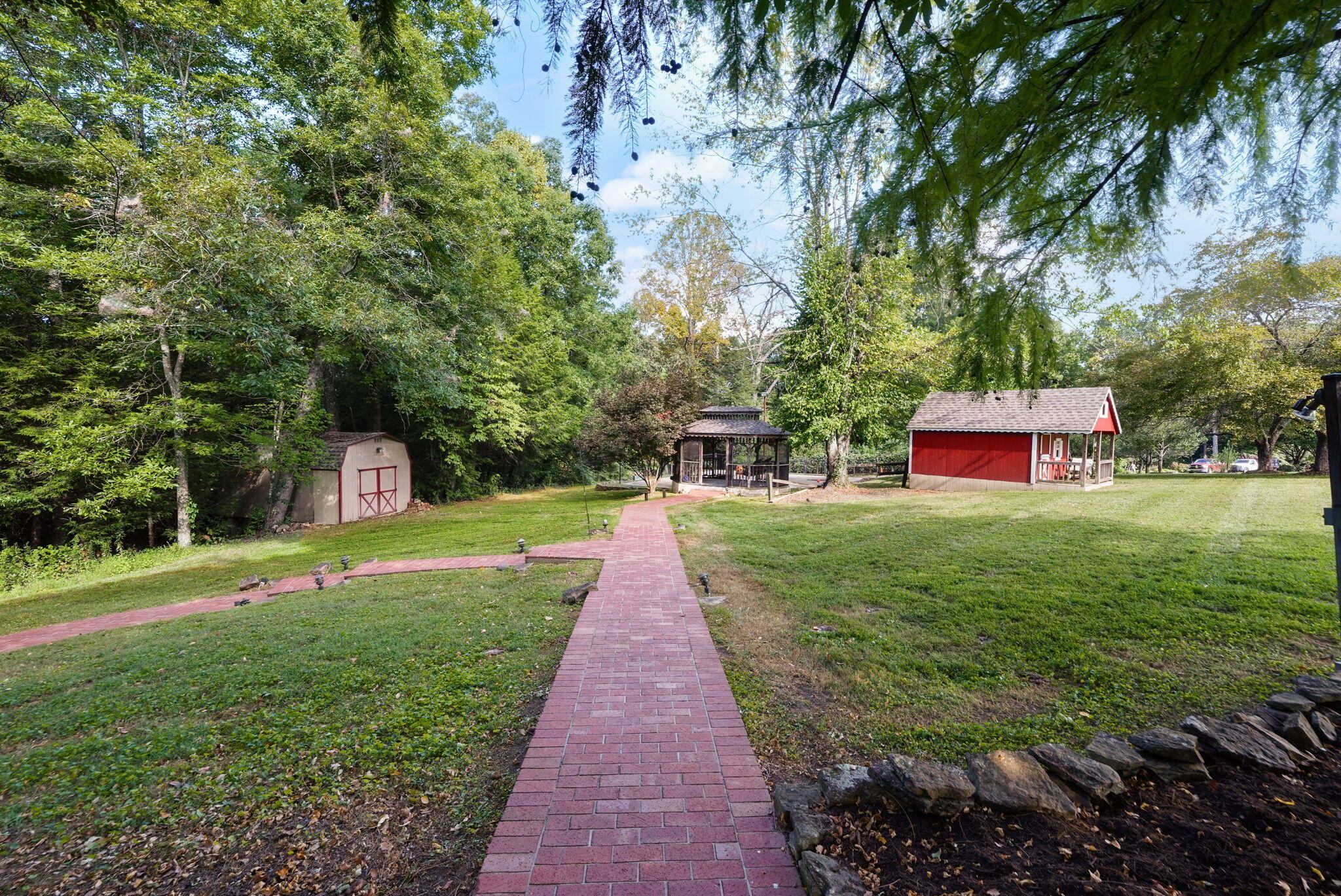 484 Woods Edge Drive Property Photo 129