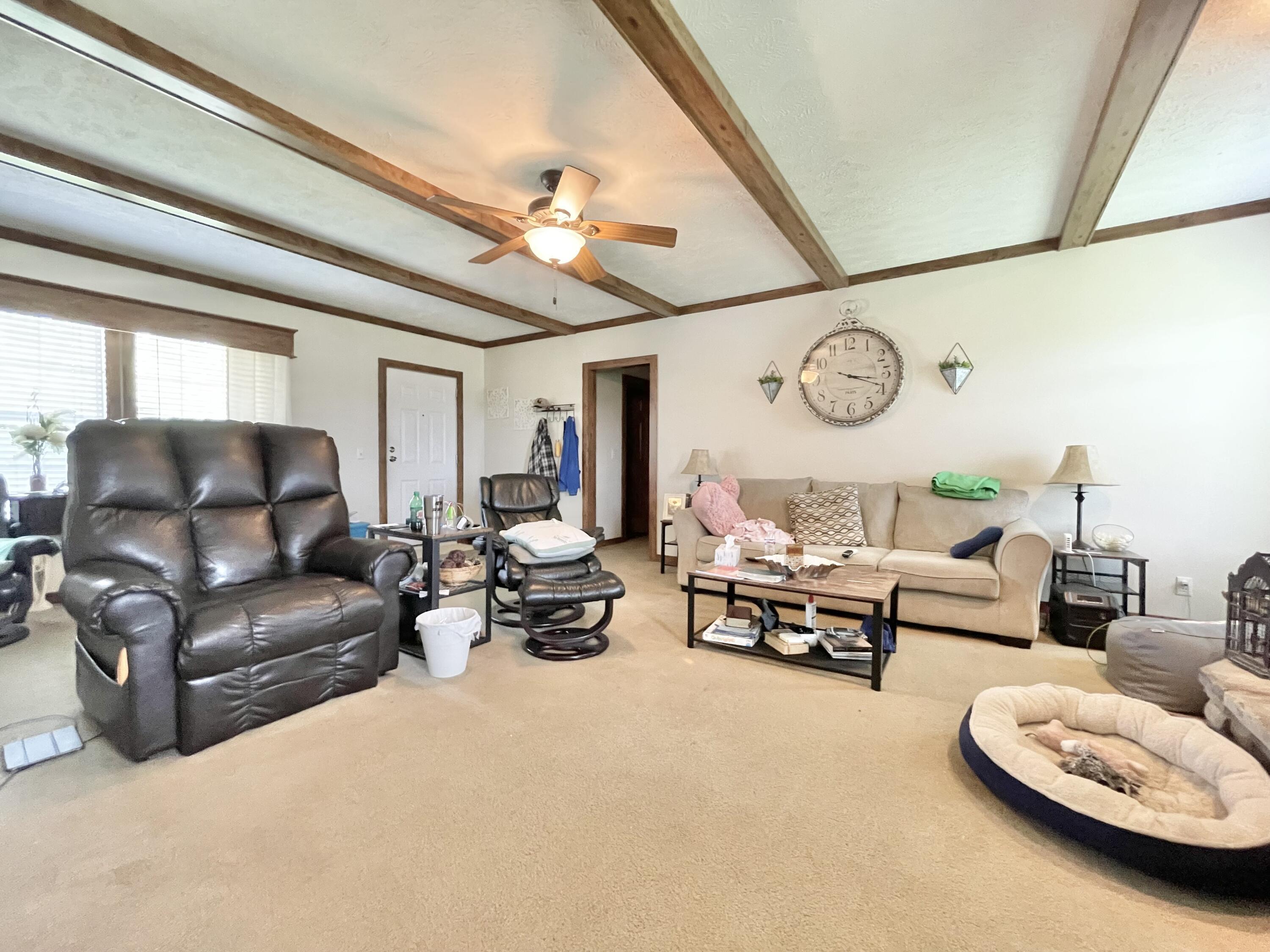 190 Whitaker Road Property Photo 8