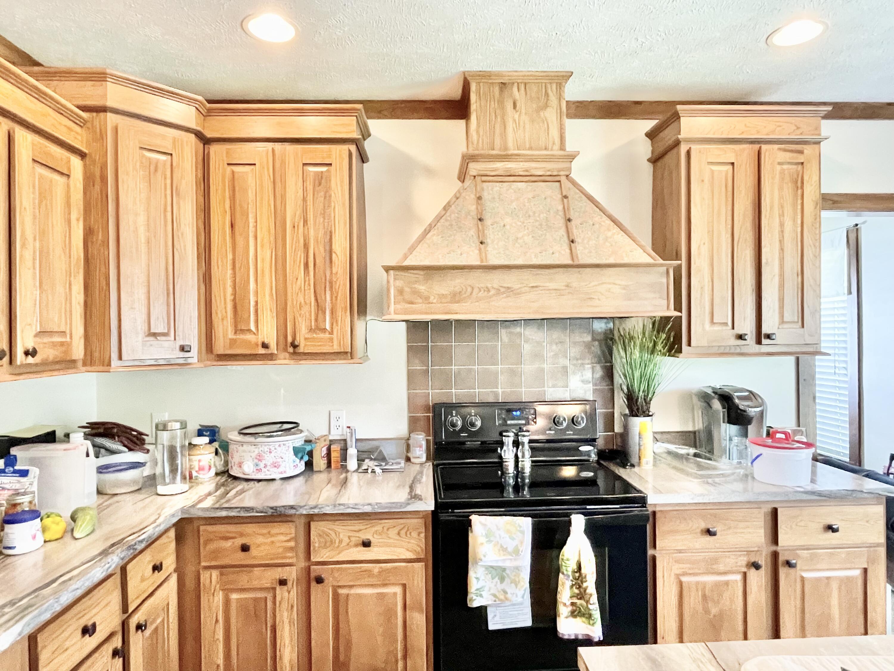 190 Whitaker Road Property Photo 12