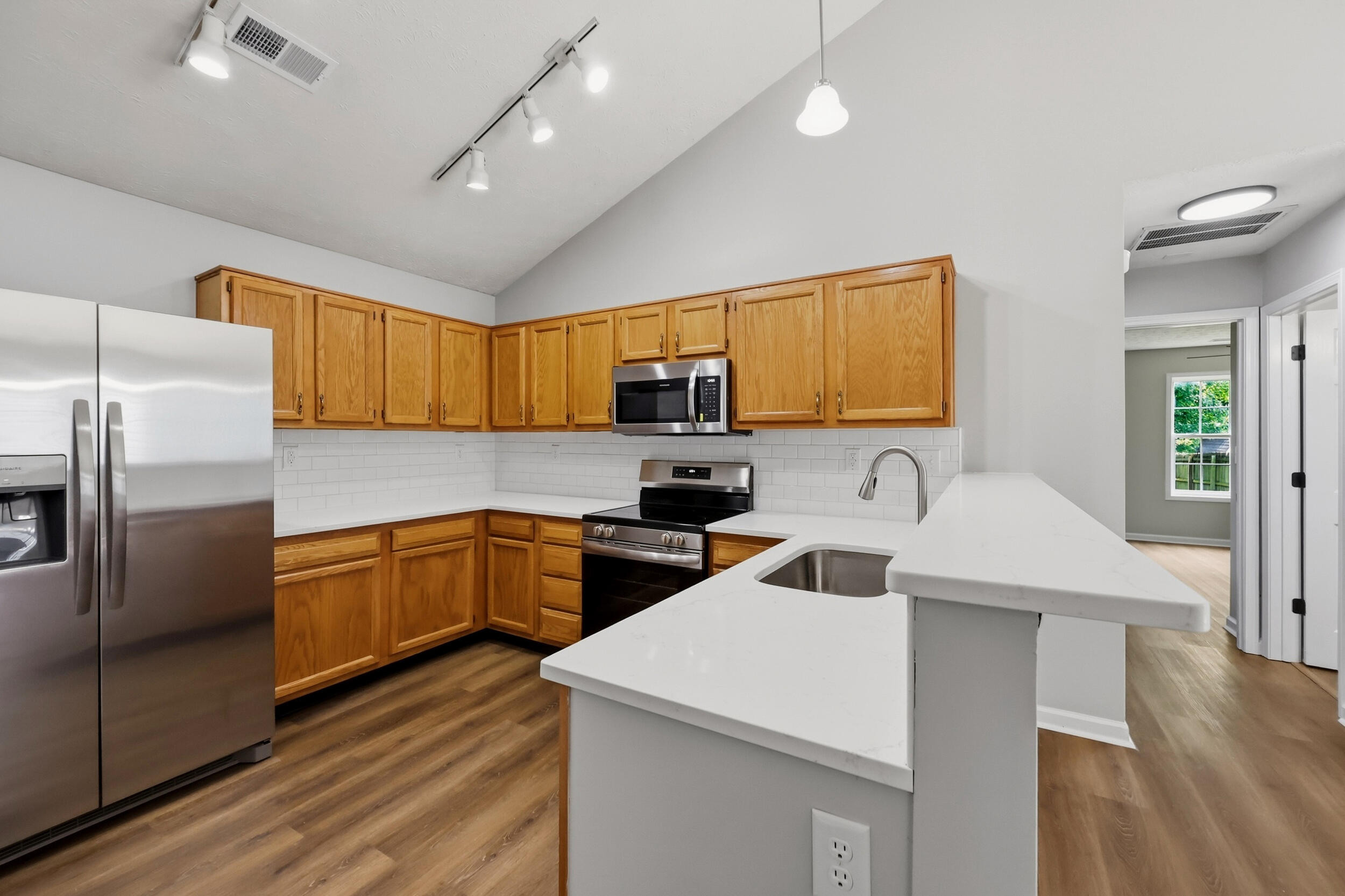 208 Timberwood Trace Property Photo 6