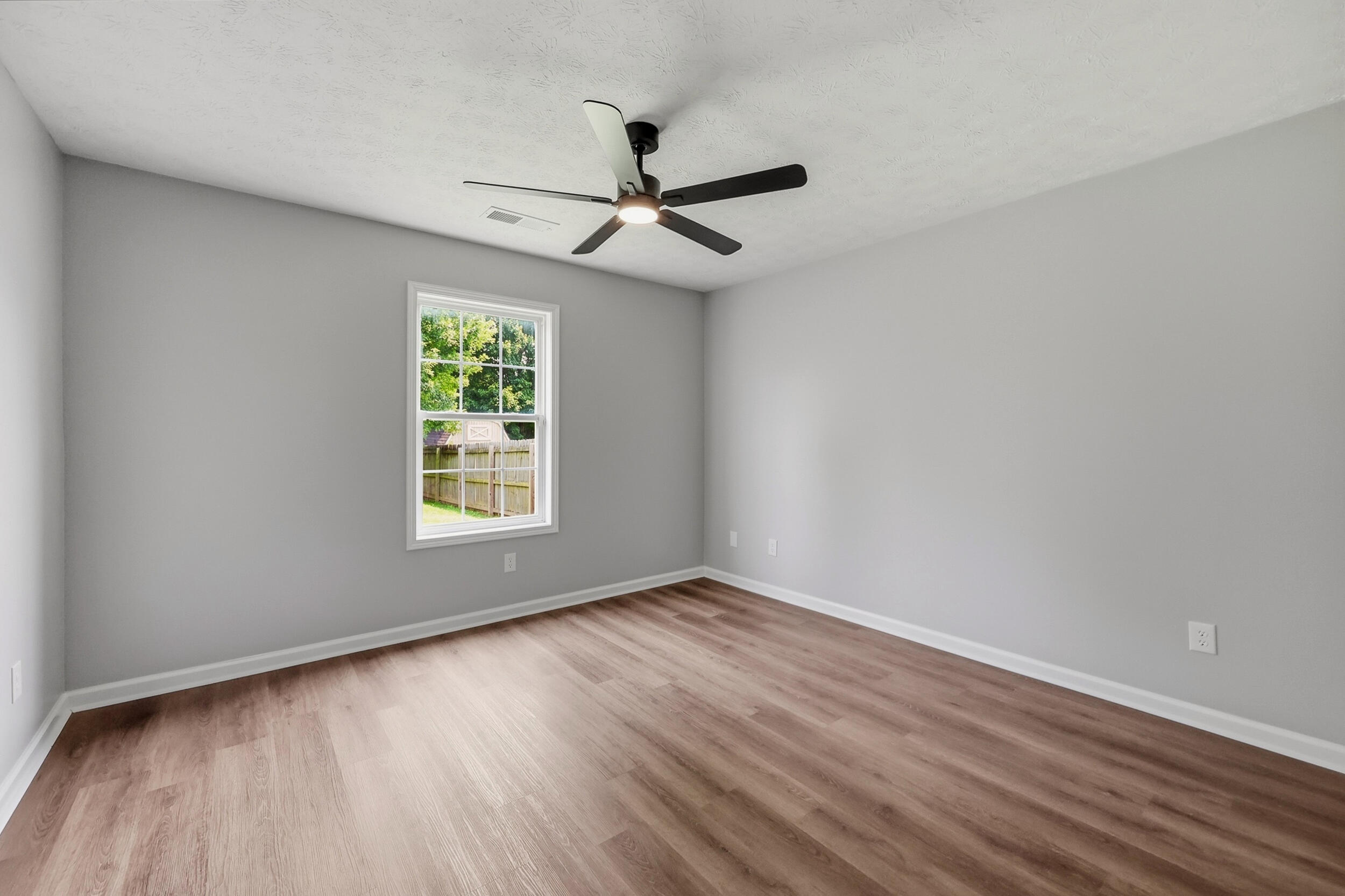 208 Timberwood Trace Property Photo 17