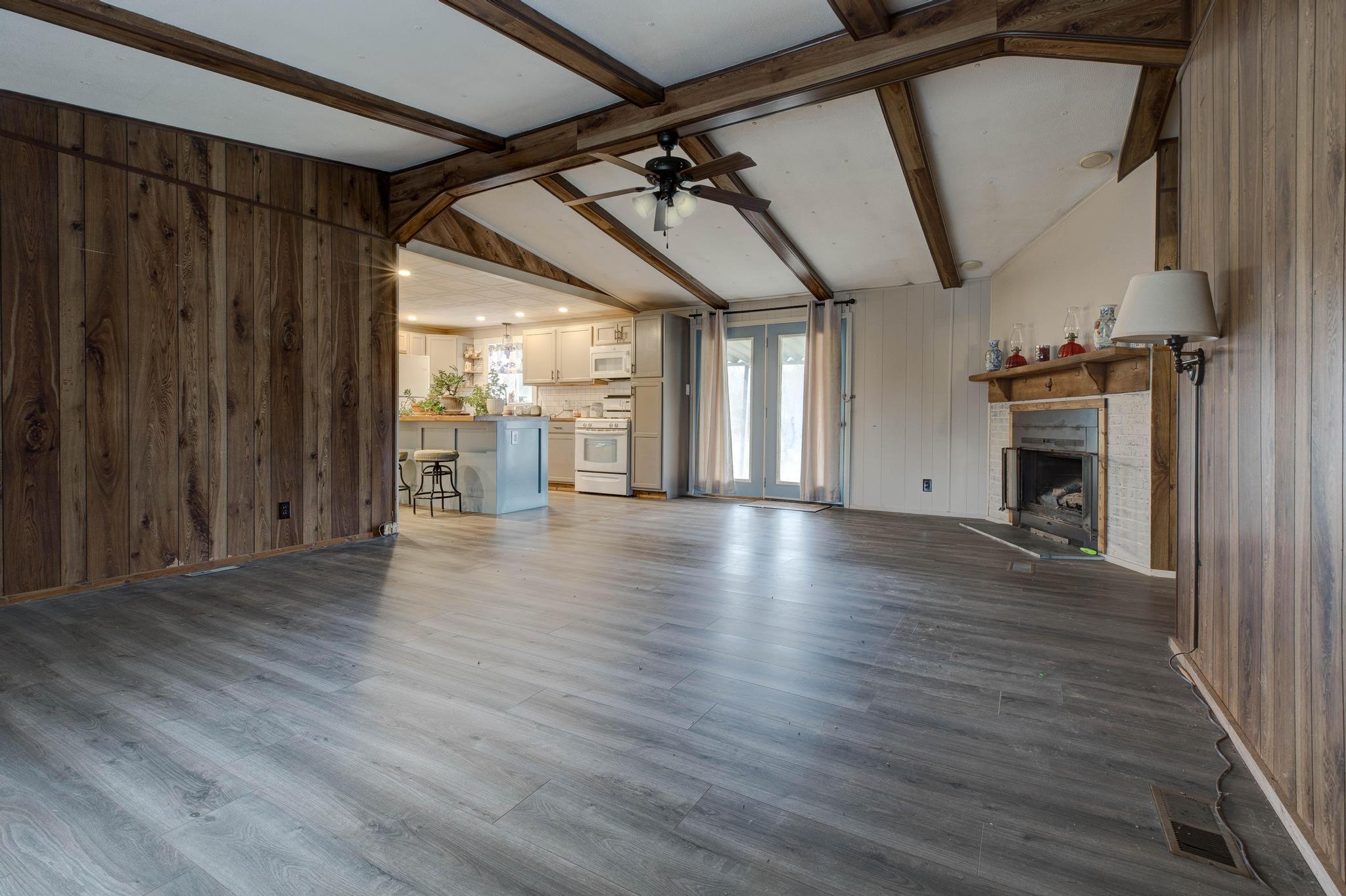 8340 Levee Road Property Photo 10