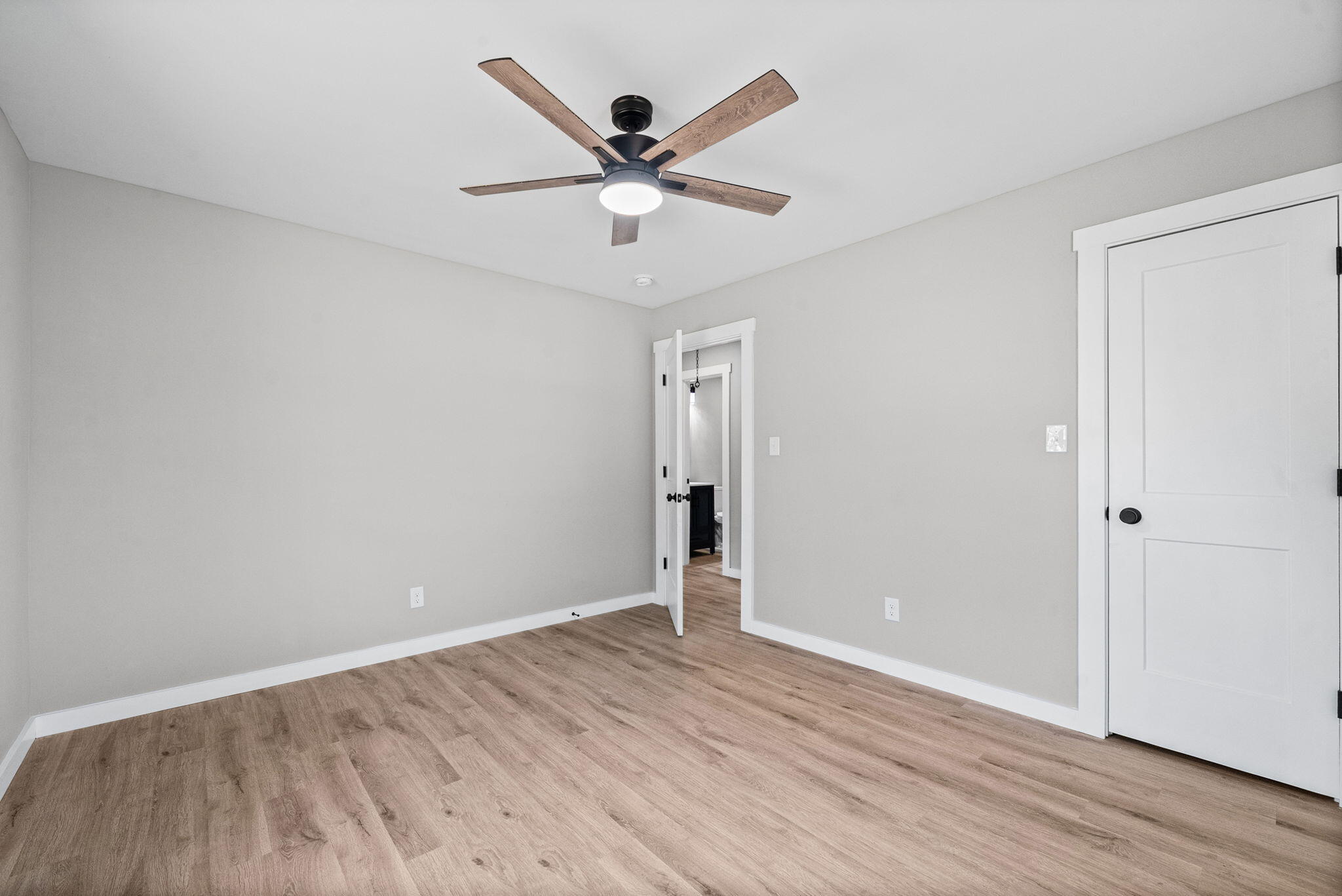 8285 Pilot Rock Road Property Photo 22