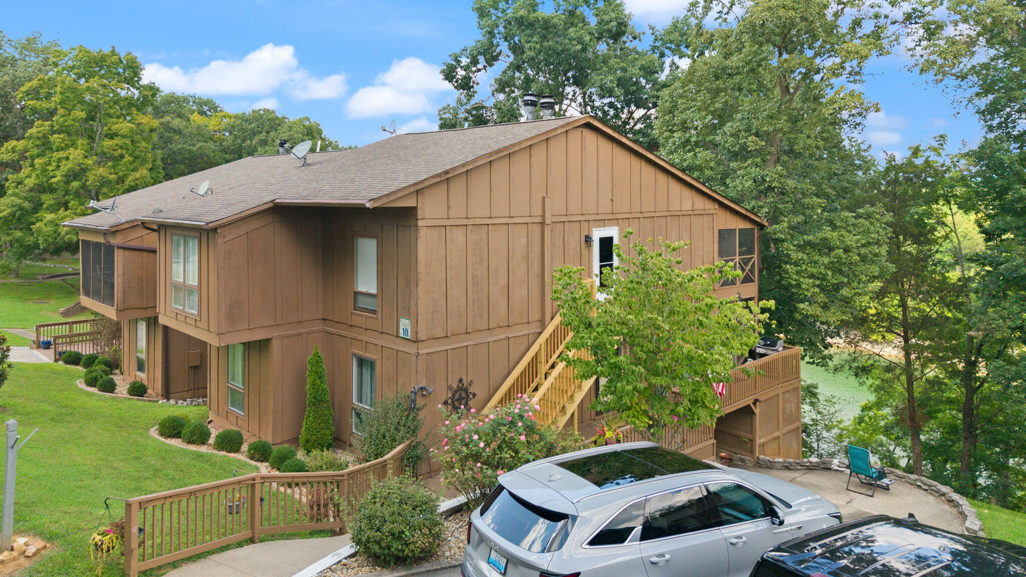 10-3 Star Trek Drive Property Photo 8
