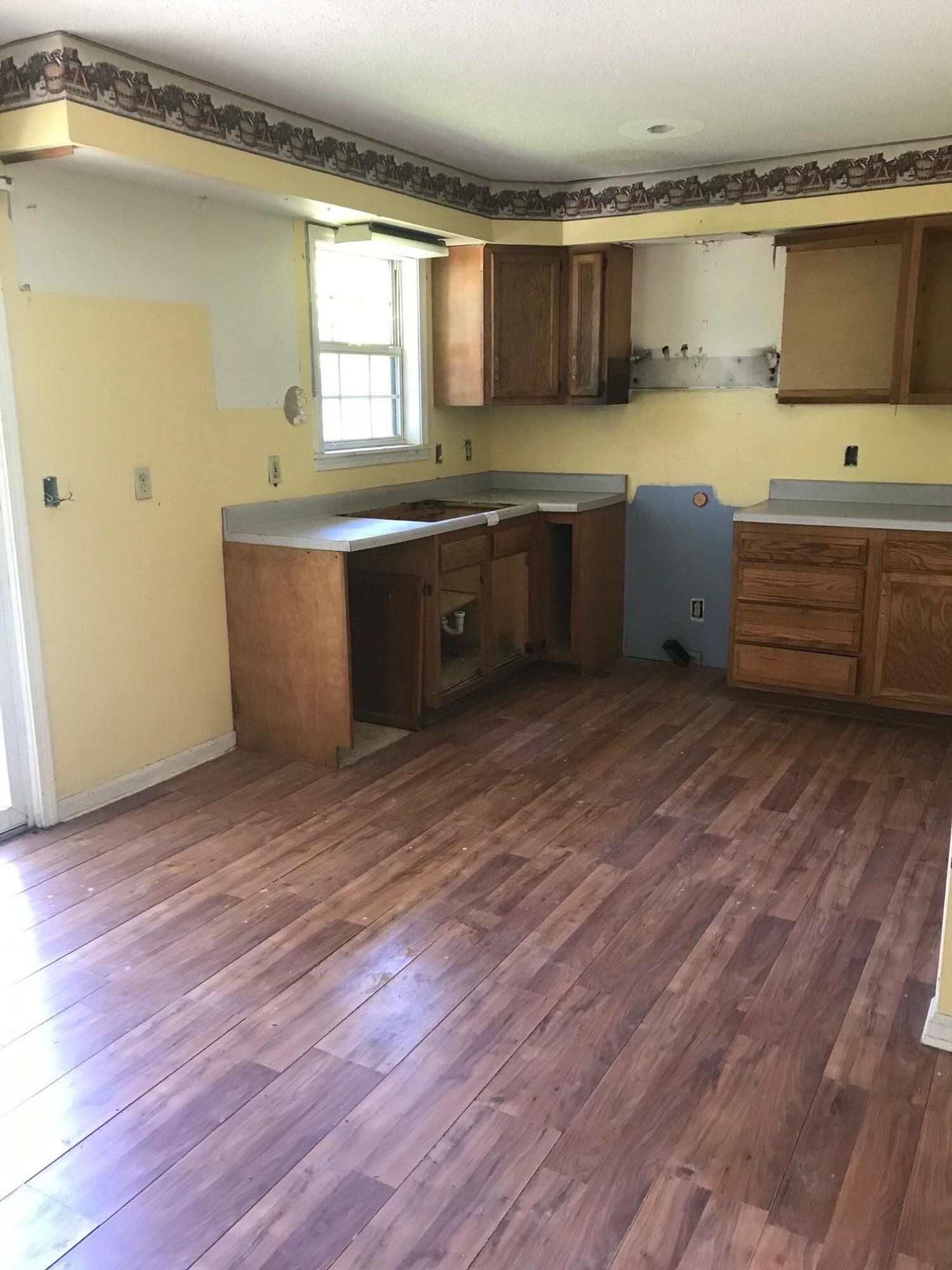 278 Tom Lane Road Property Photo 7
