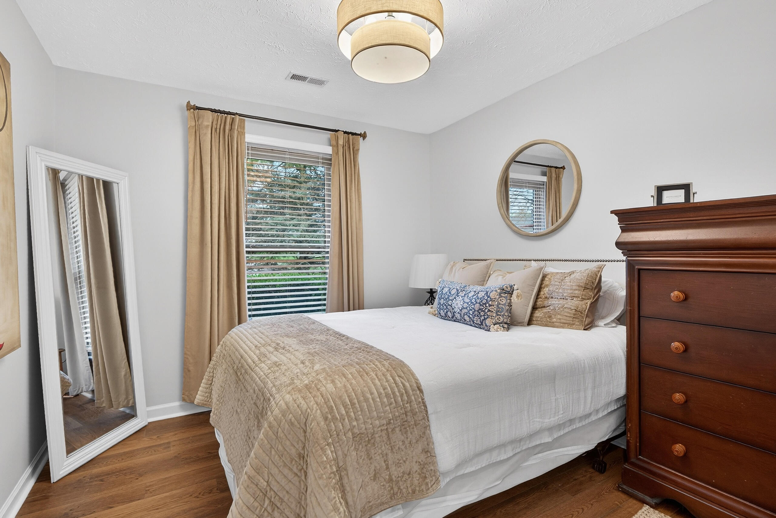 1101 Kalone Way Property Photo 15