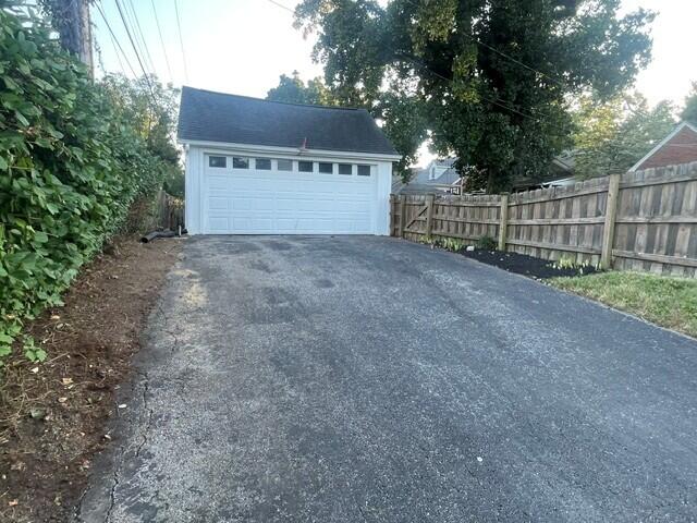 101 Romany Road Property Photo 50