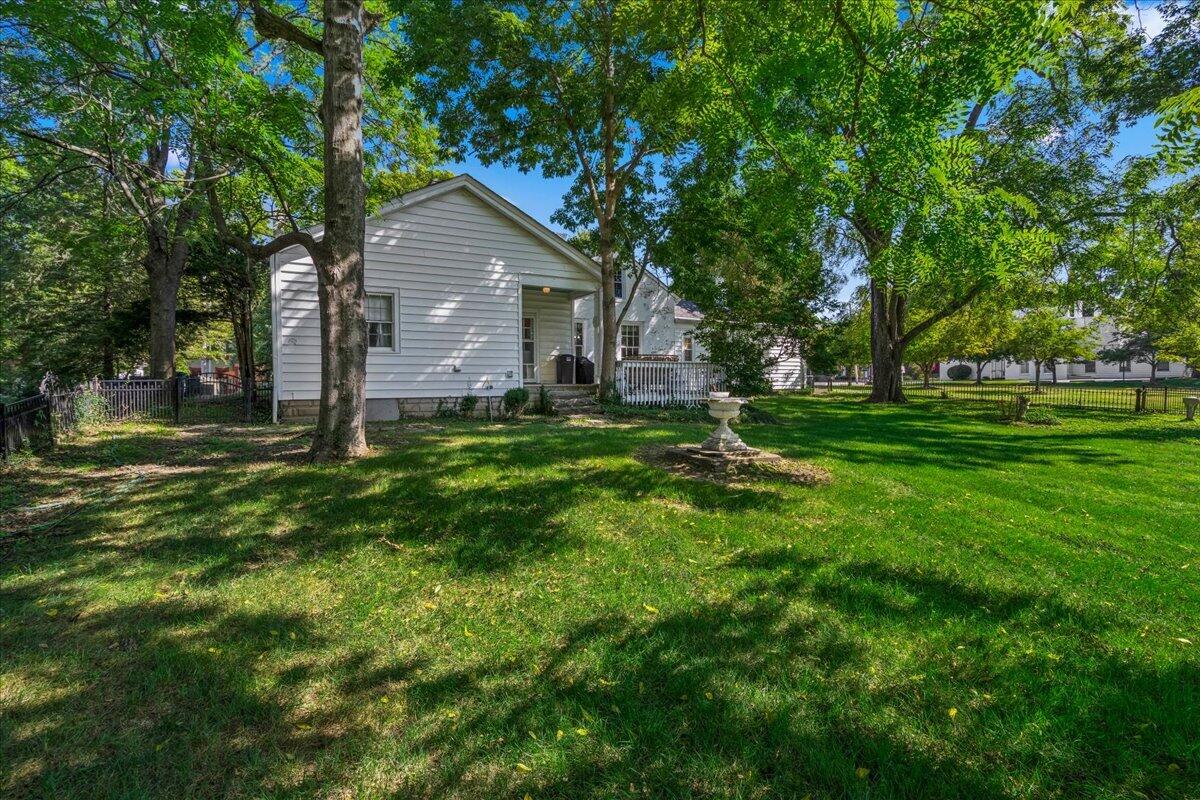 416 E Main Street Property Photo 55