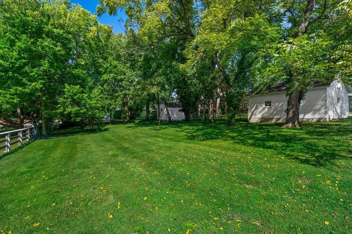 416 E Main Street Property Photo 59