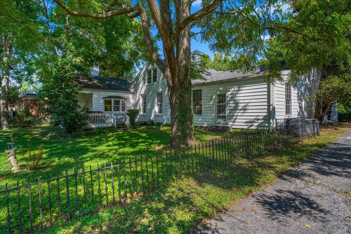 416 E Main Street Property Photo 60