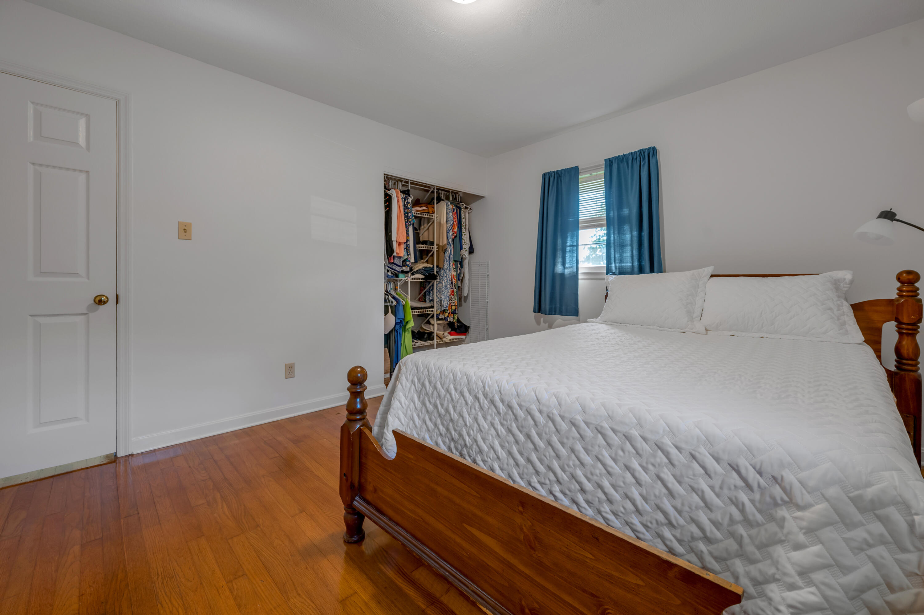 2453 Eastway Drive Property Photo 19