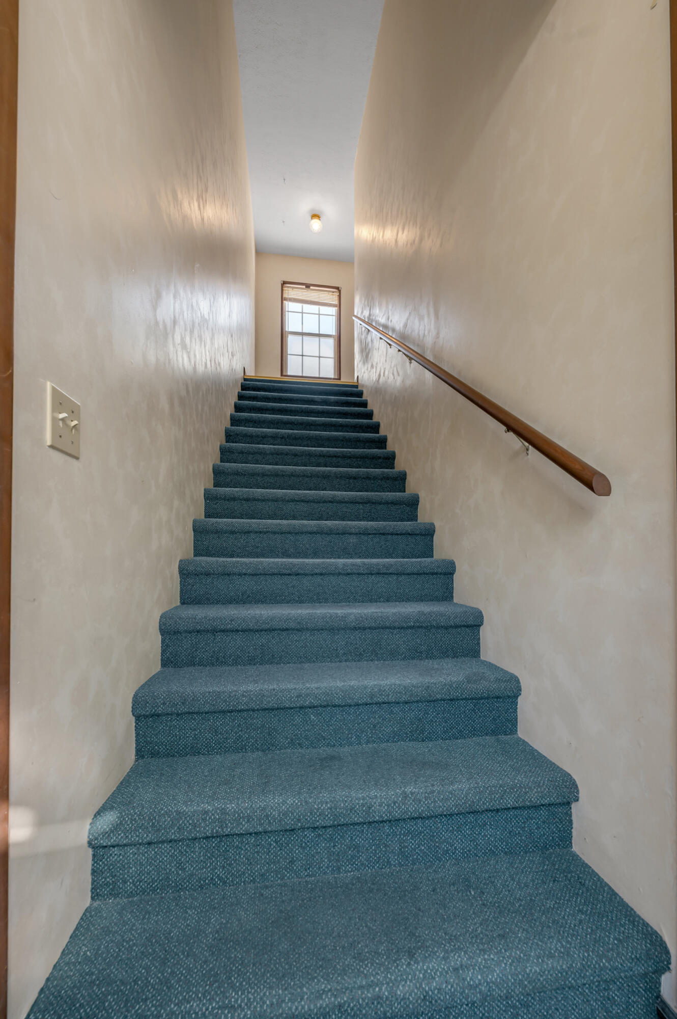 2453 Eastway Drive Property Photo 42