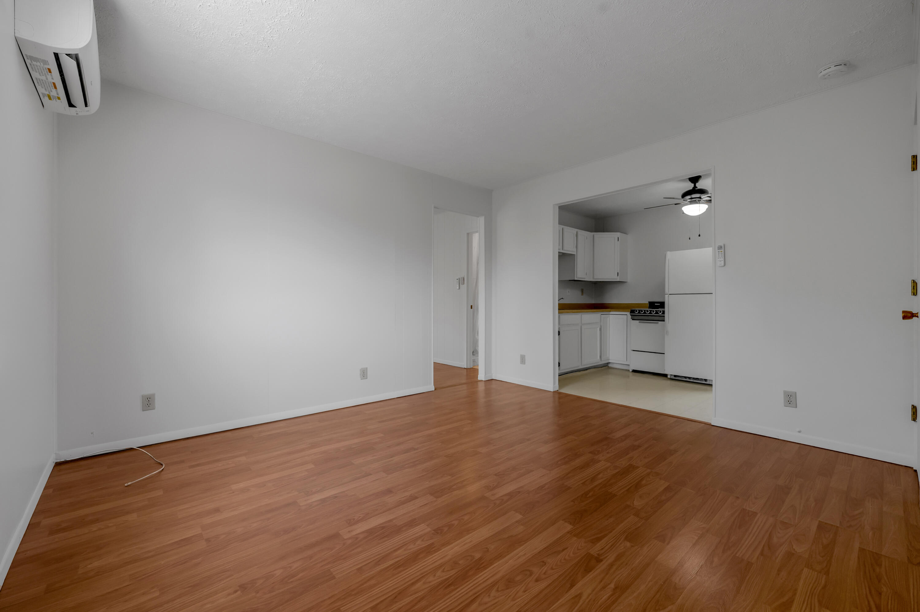 2453 Eastway Drive Property Photo 44
