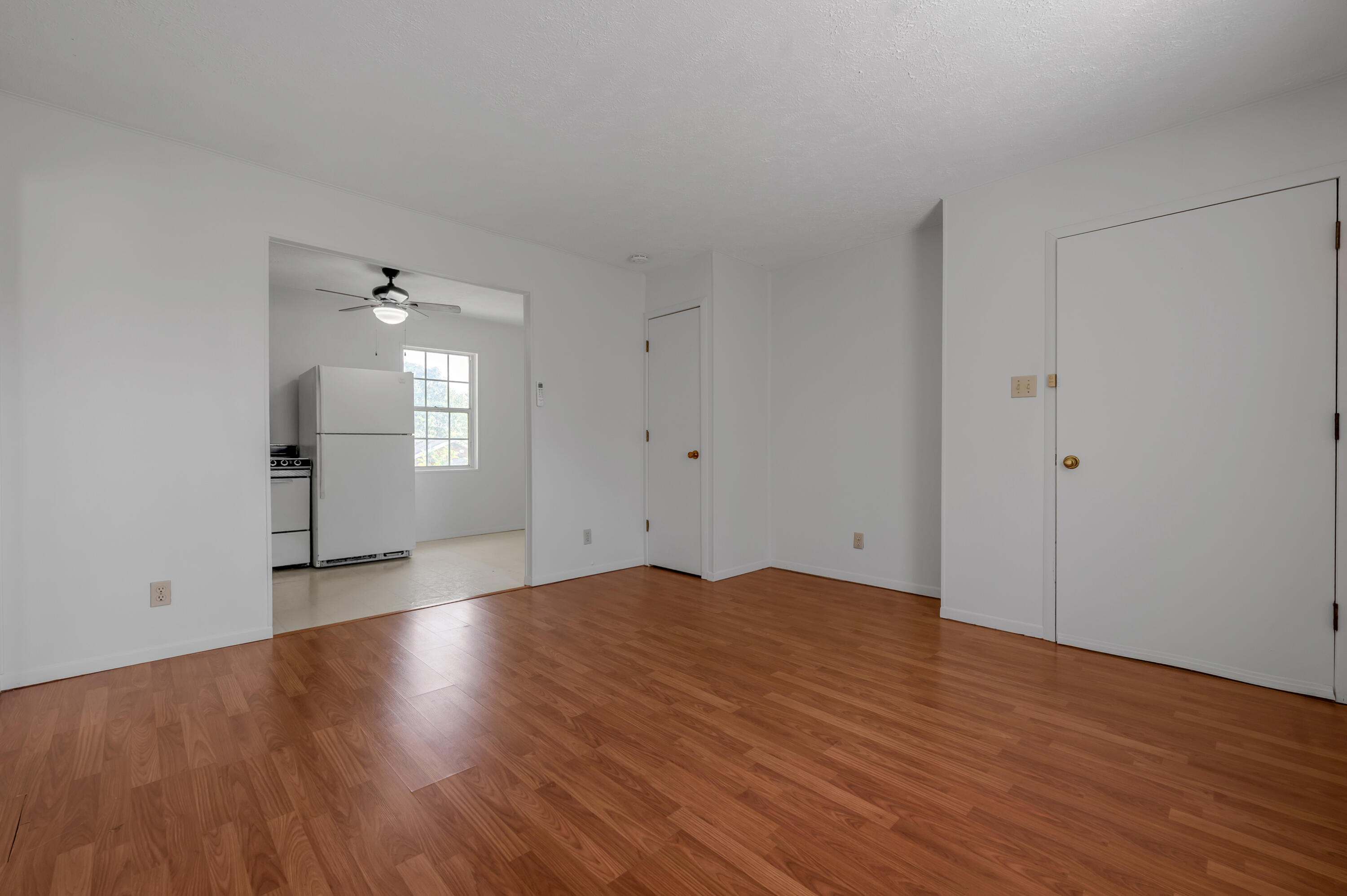 2453 Eastway Drive Property Photo 45